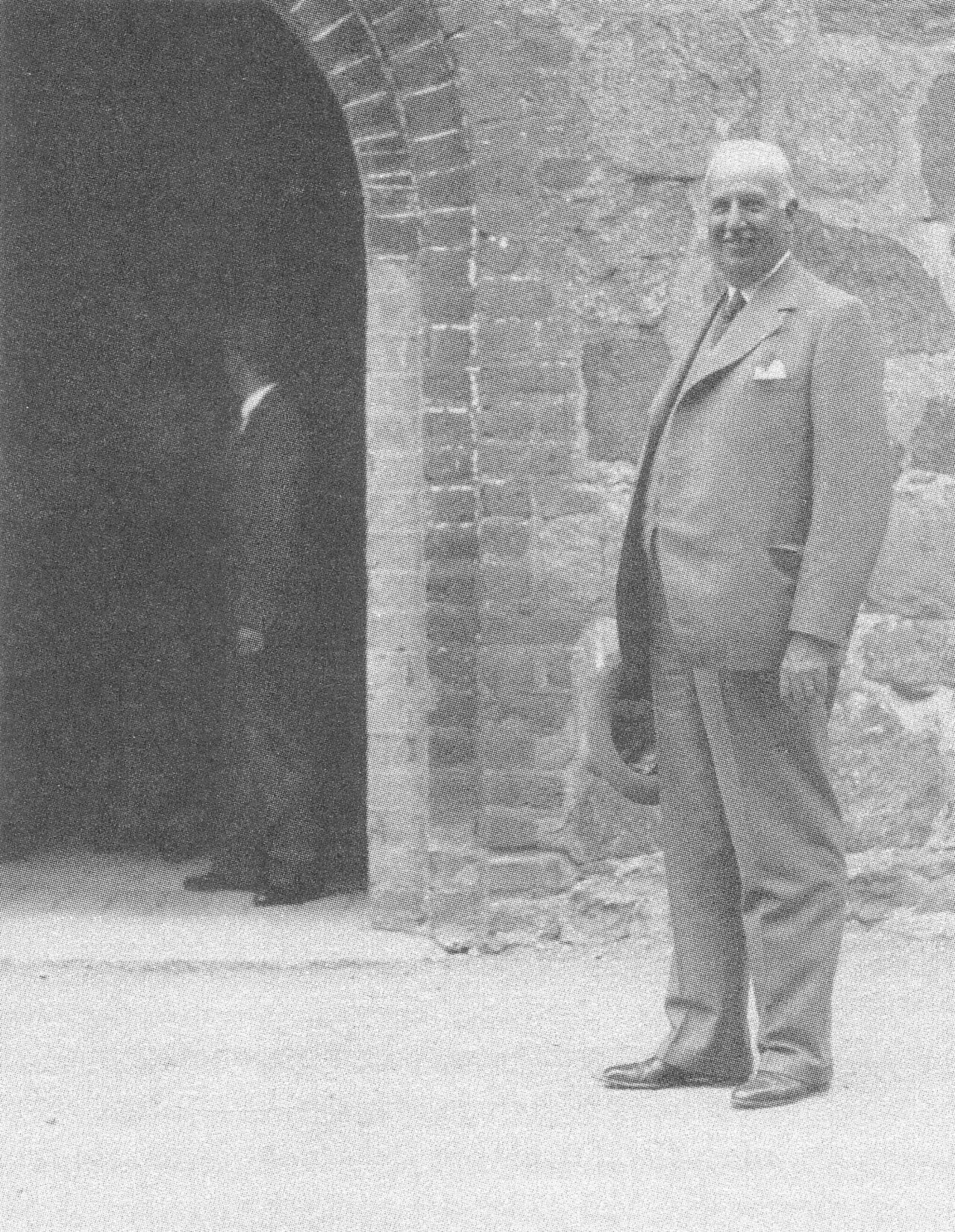 Portrait of Jon Sigurd Curman (1879–1966) – memorial page