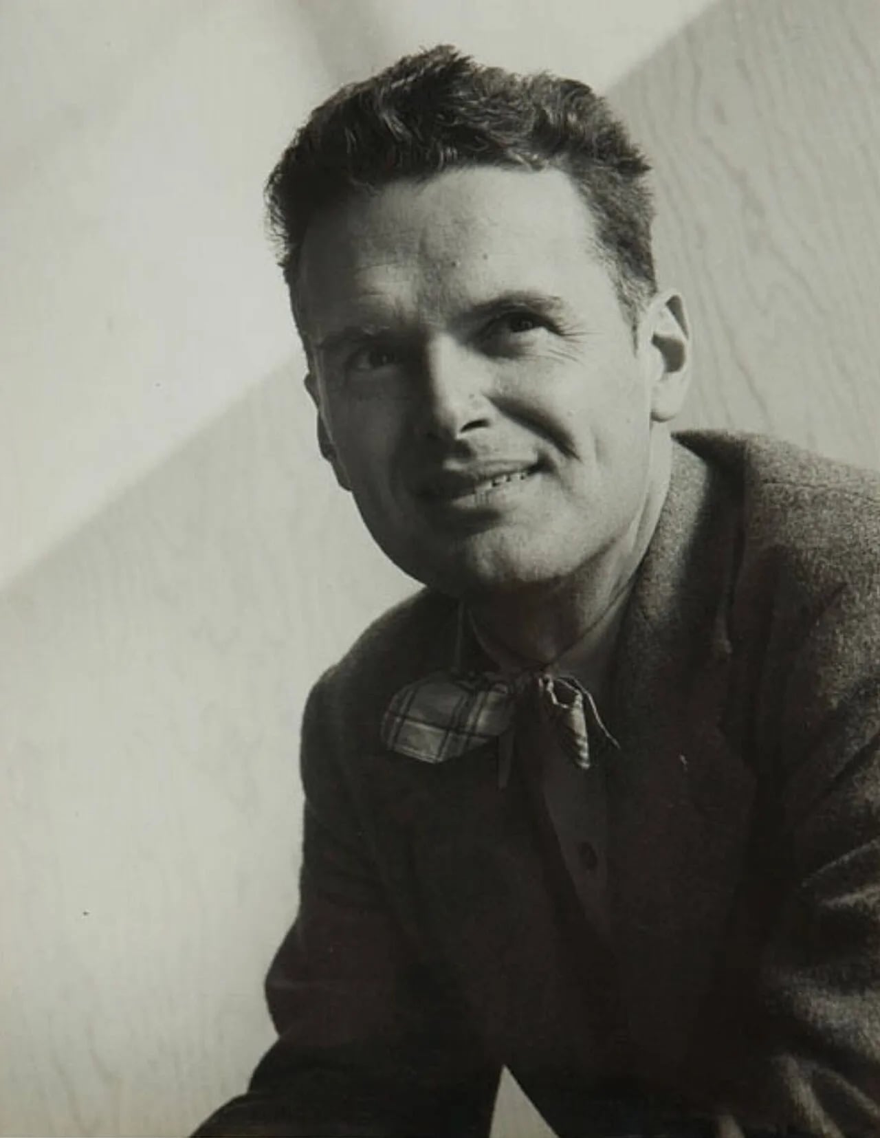 Porträt von Charles Eames (1907–1978) – Gedenkseite