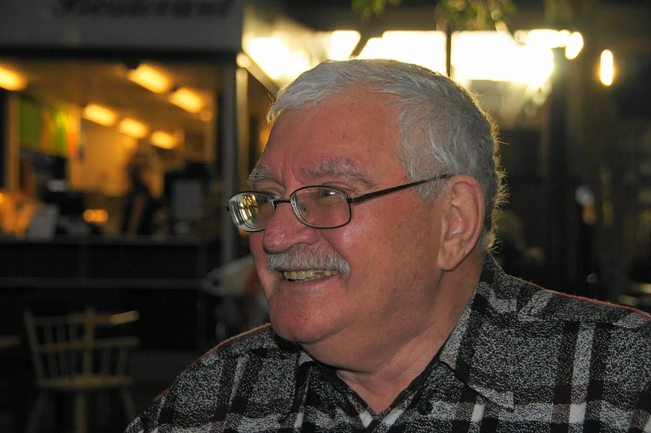 Portrait of Jakub Lapatka (1944–2024) – memorial page
