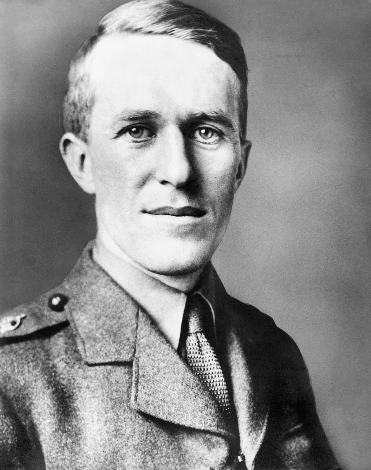 Portrait of T. E. Lawrence (1888–1935) – memorial page
