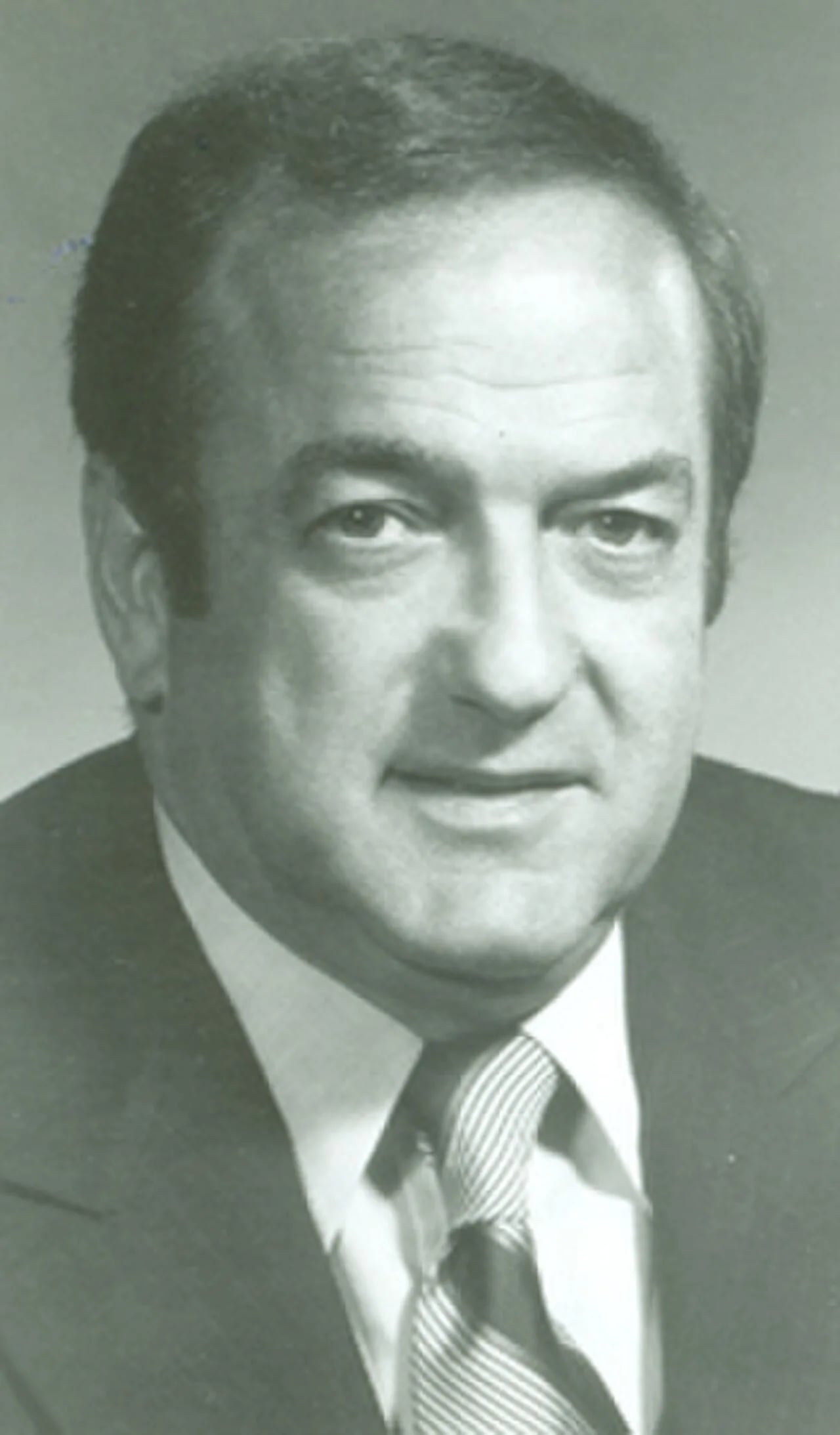 Portrait of Joseph Minish (1916–2007) – memorial page