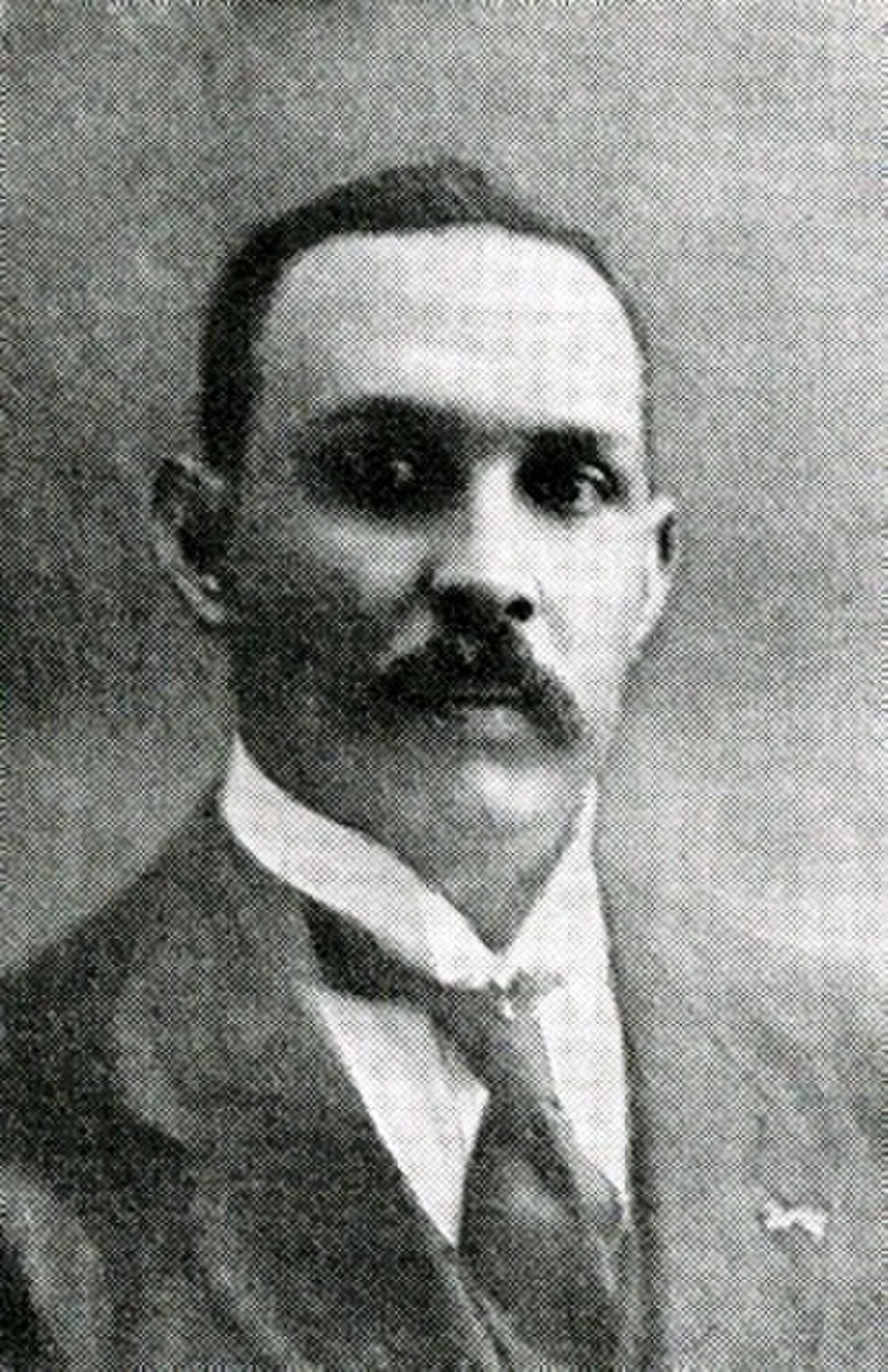 Portrait of Paul Flu (1884–1945) – memorial page
