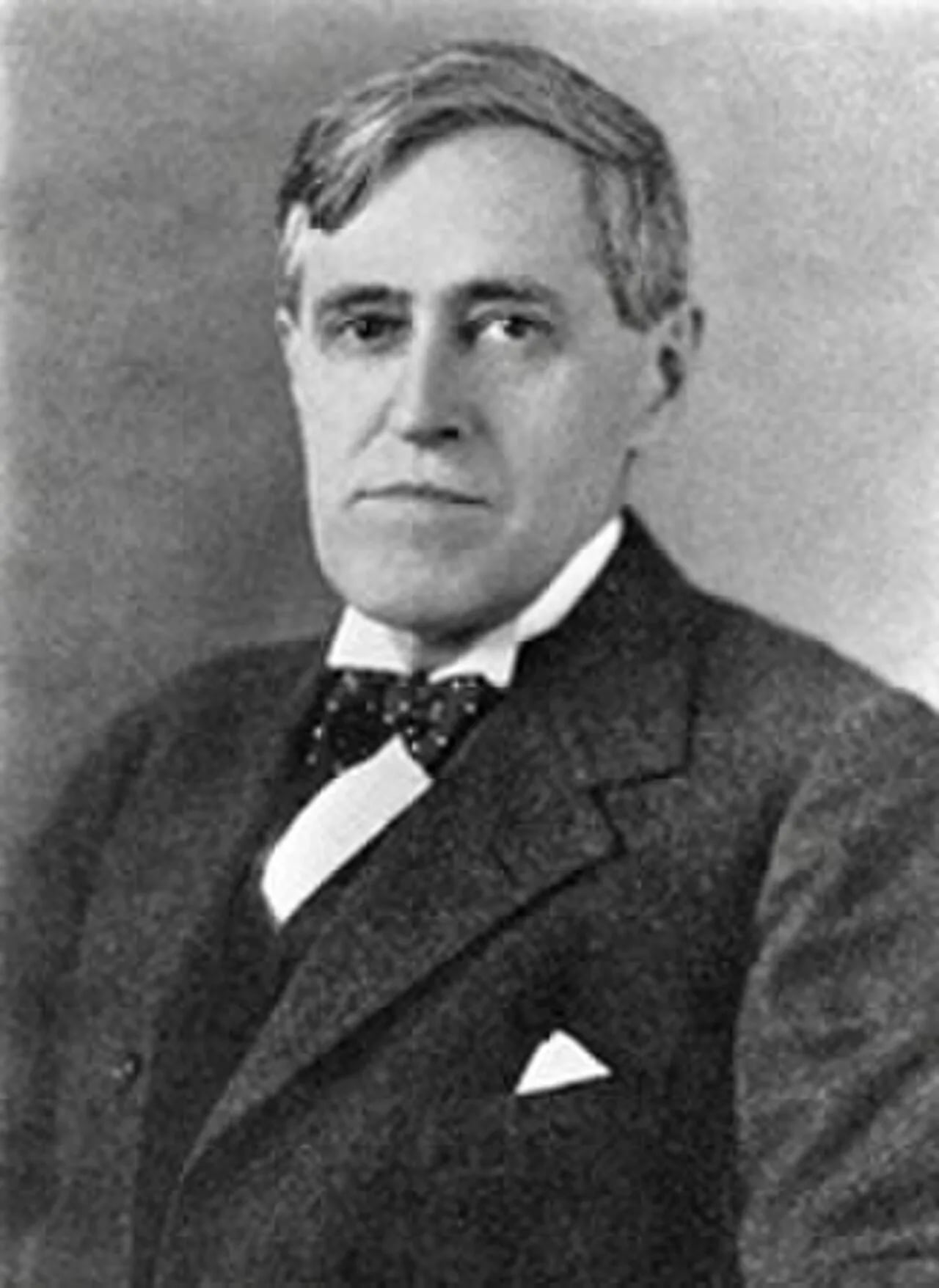 Portrait of Josiah O. Wolcott (1877–1938) – memorial page