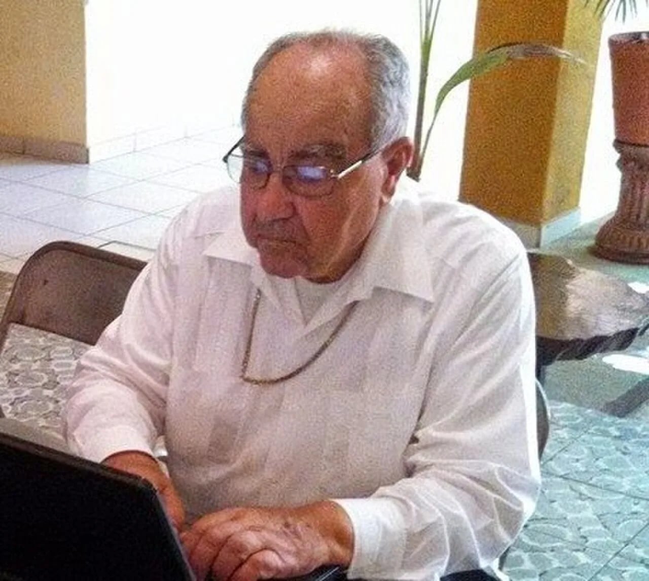 Porträt von José Fernández Arteaga (1933–2021) – Gedenkseite