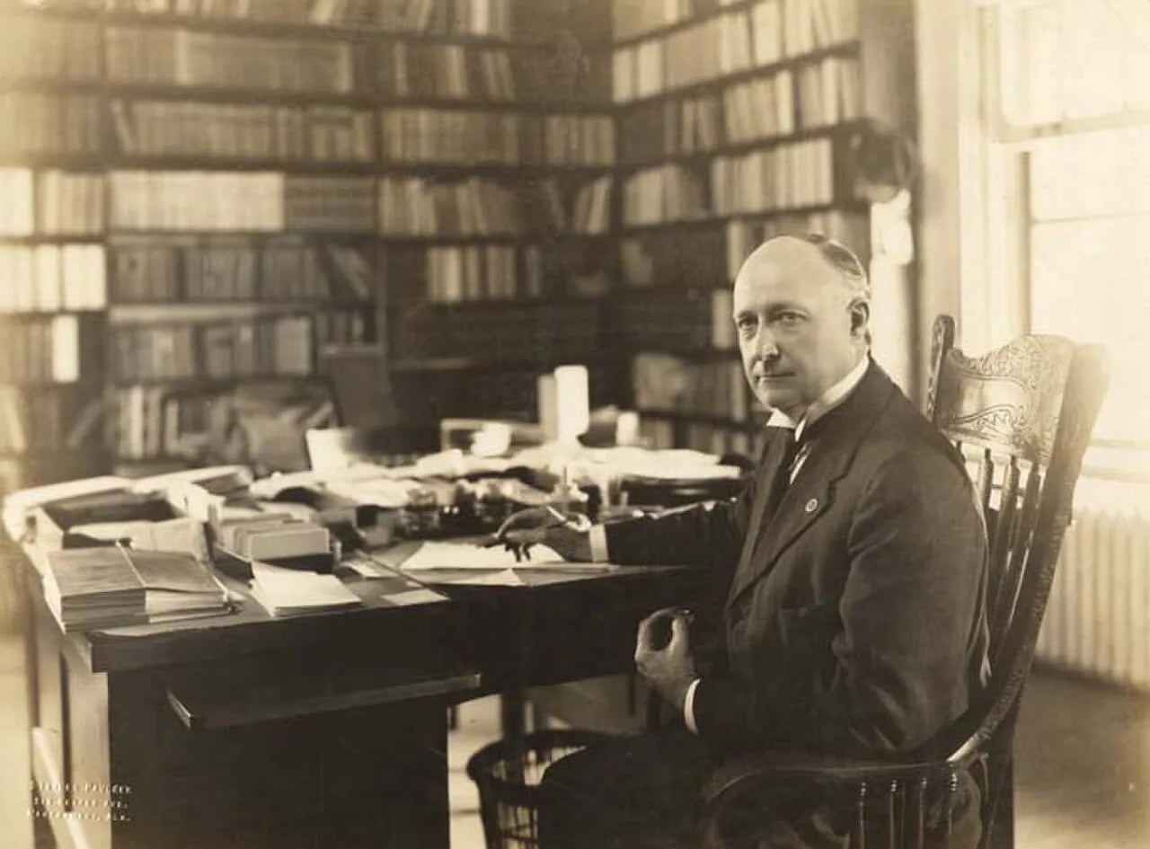 Portrait of Thomas McAdory Owen (1866–1920) – memorial page