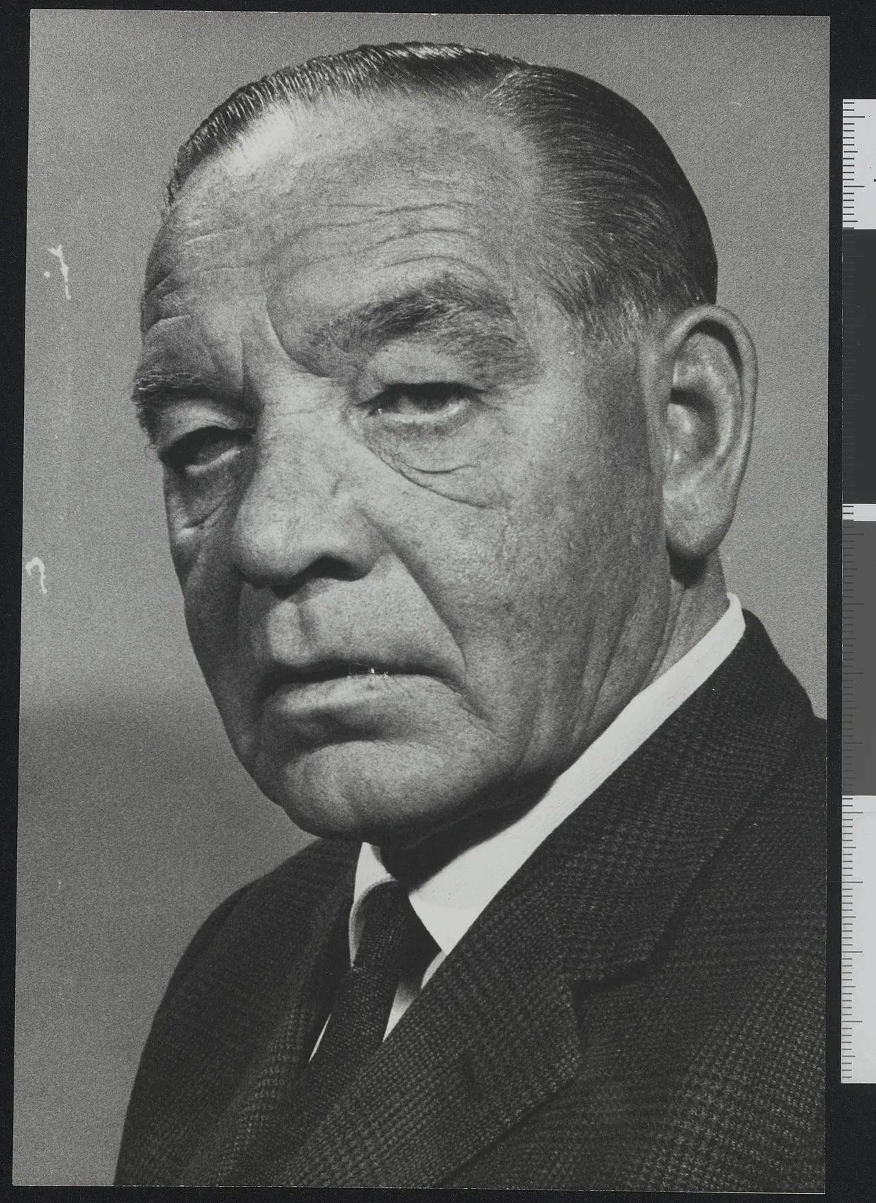 Portrait of Hallstein Sundet (1908–1971) – memorial page
