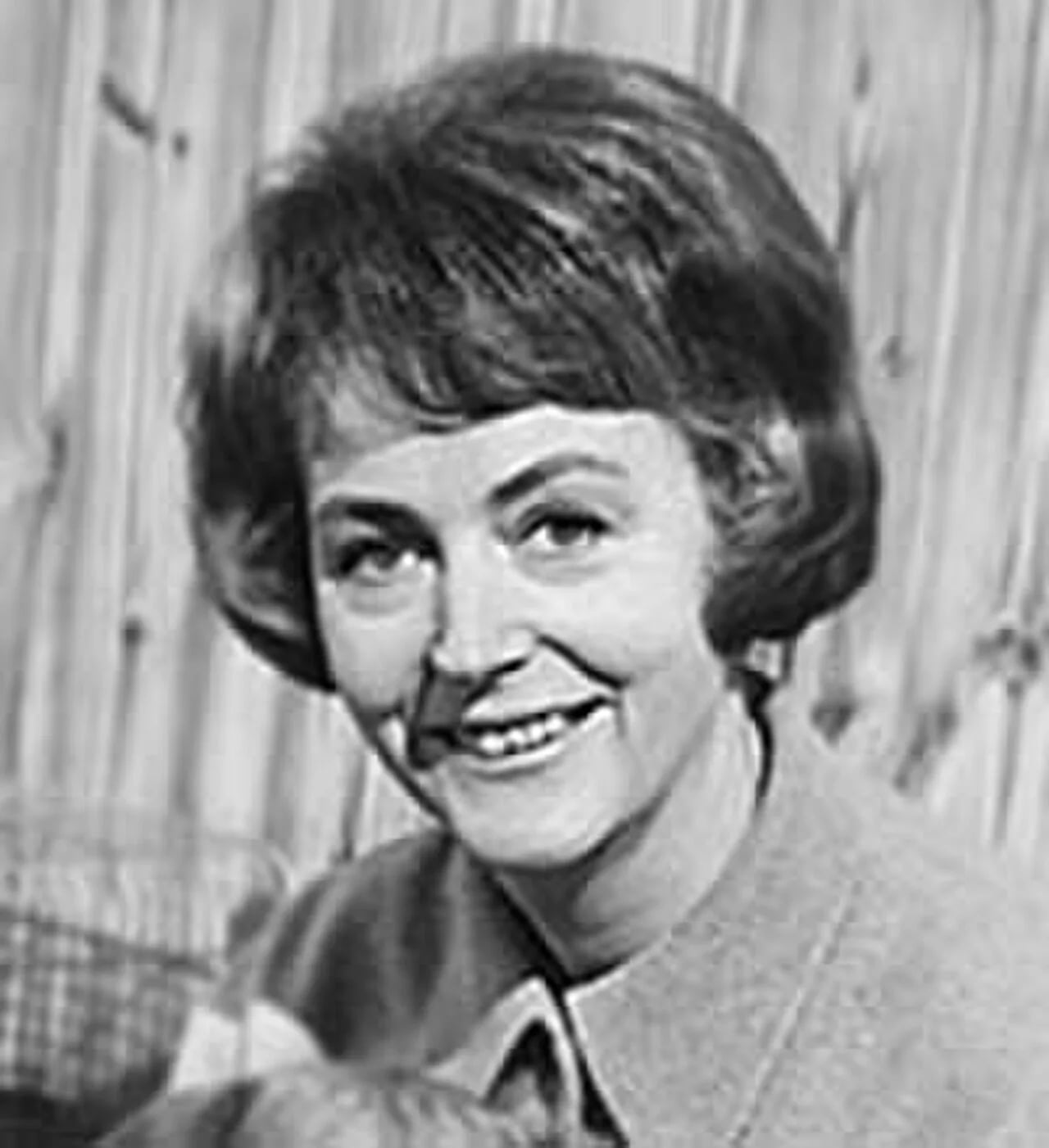 Porträt von Ragne Tangen (1927–2015) – Gedenkseite