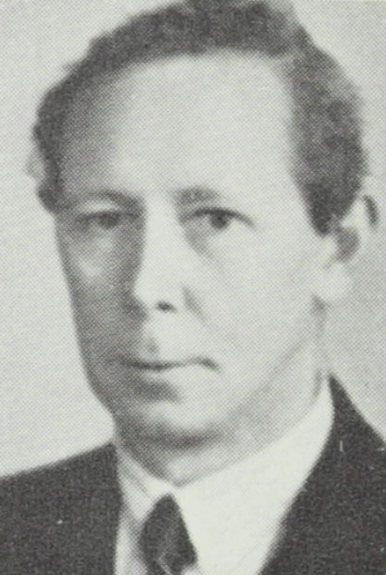 Portrait of Knut Knutsen Fiane (1895–1944) – memorial page