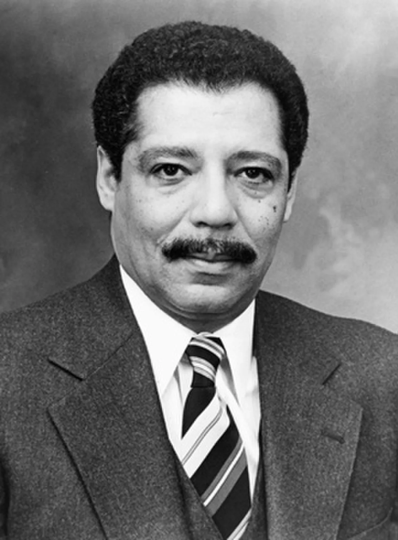 Porträt von Julian C. Dixon (1934–2000) – Gedenkseite