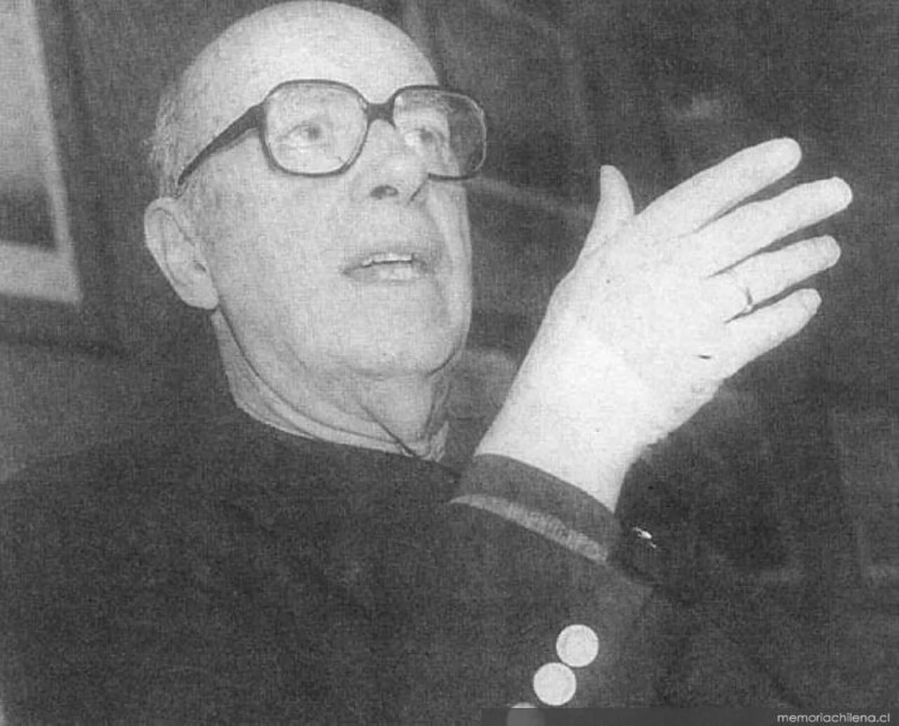 Portrait of Óscar Pinochet de la Barra (1920–2014) – memorial page