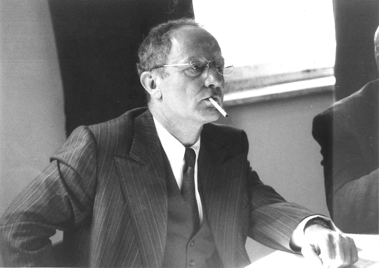 Portrait of Jürgen Hentsch (1936–2011) – memorial page