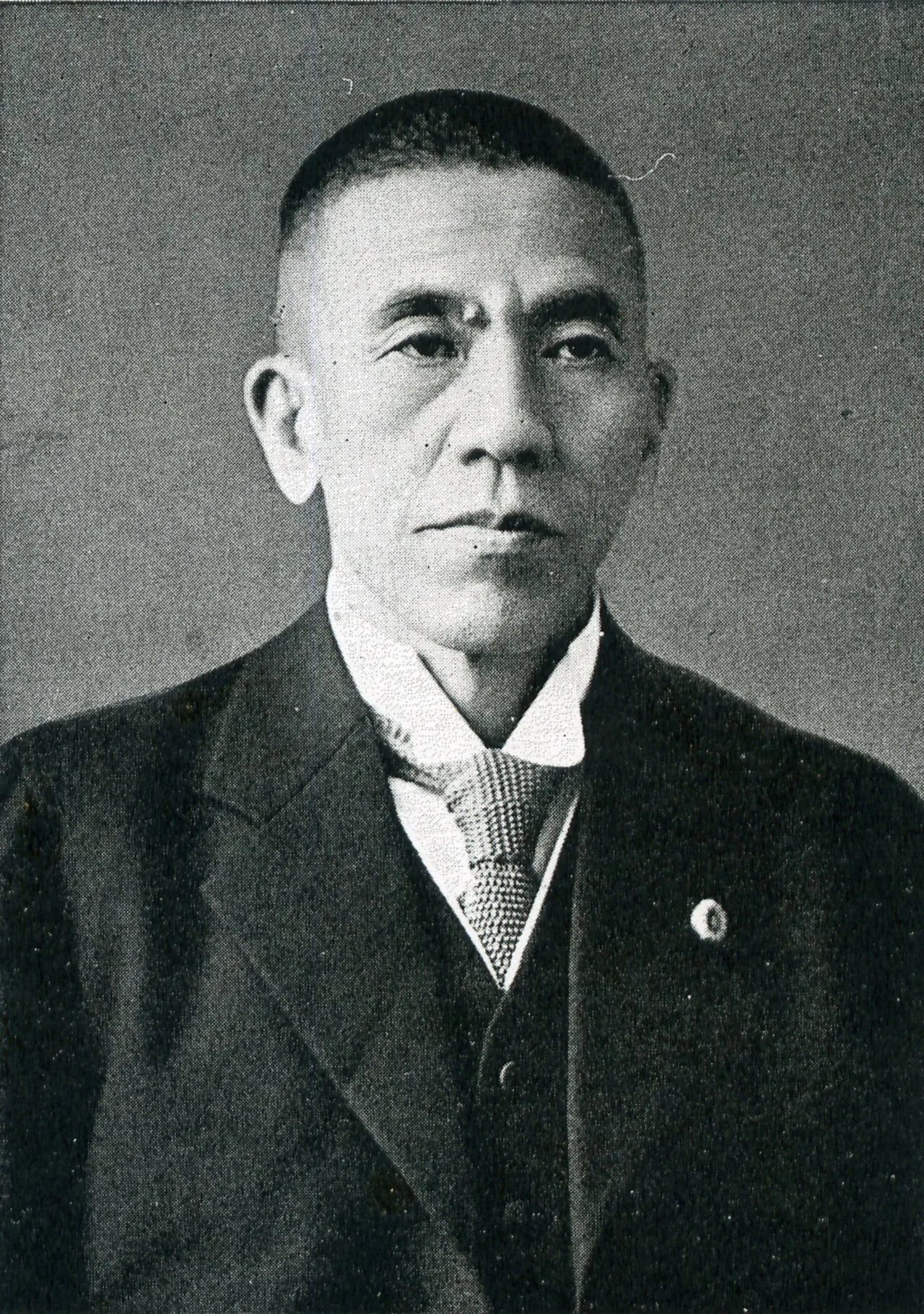Portrait of Kenzō Aoyama (1879–1953) – memorial page