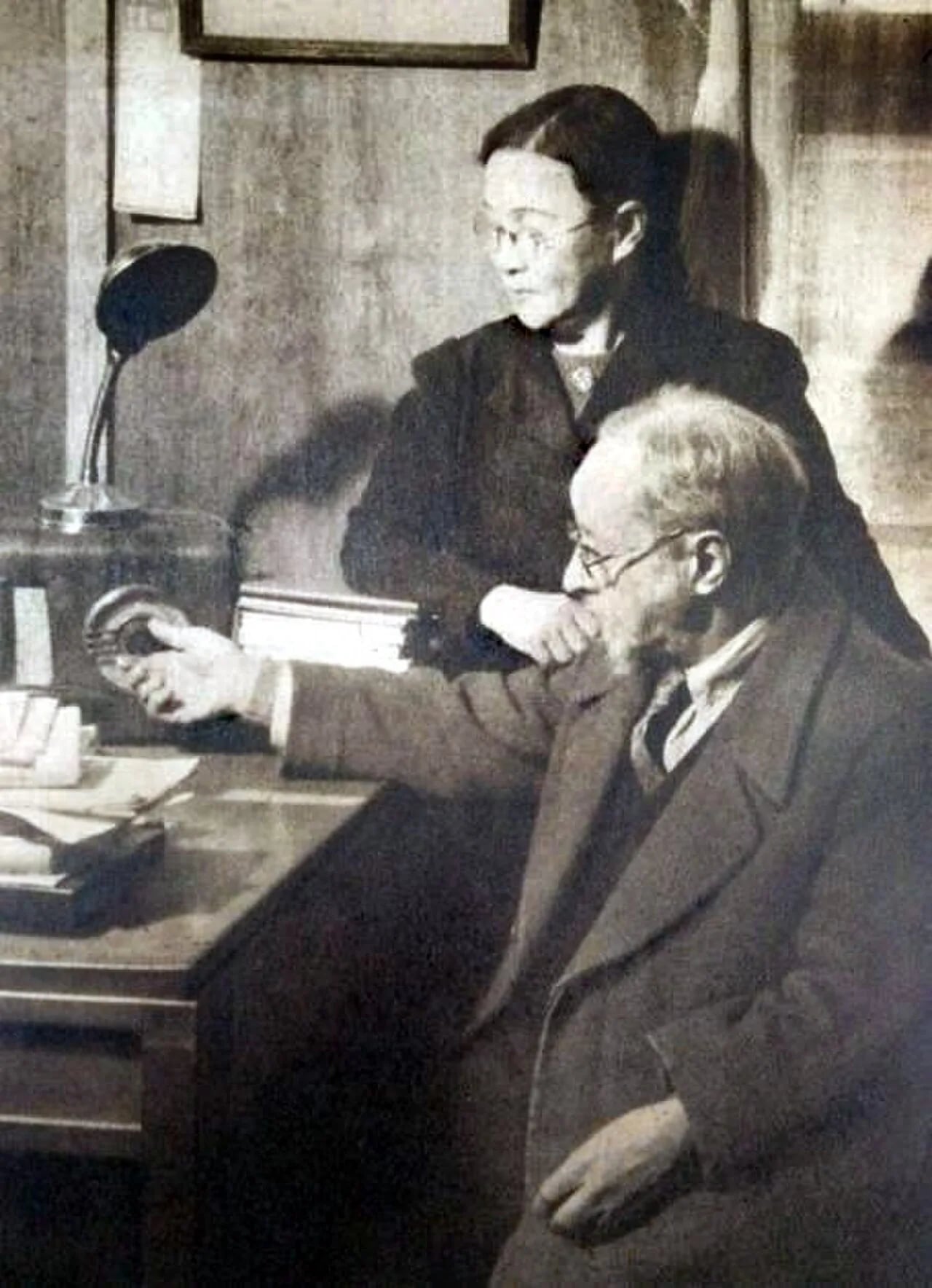 Portrait of Tsuneko Gauntlett (1873–1953) – memorial page