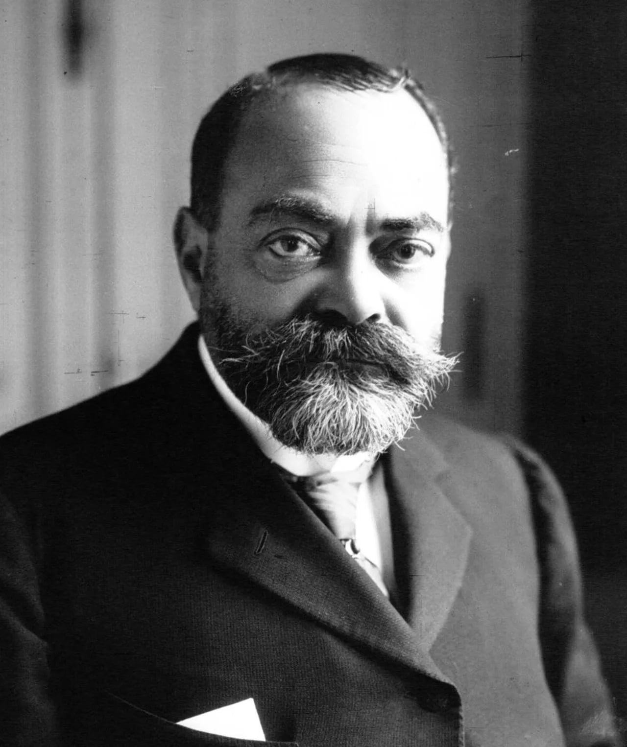 Portrait of Joseph Reinach (1856–1921) – memorial page
