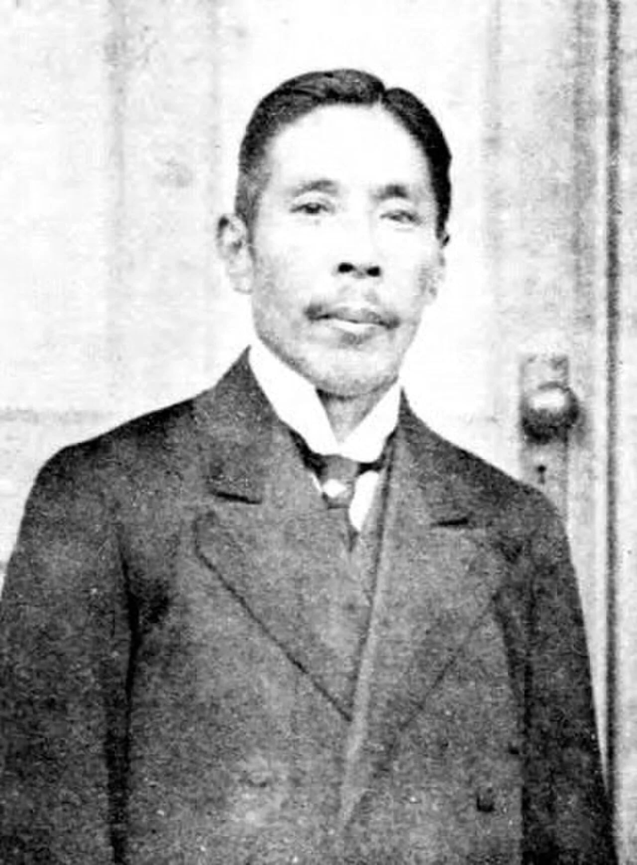 Portrait of Horita Gijirō (1874–1942) – memorial page