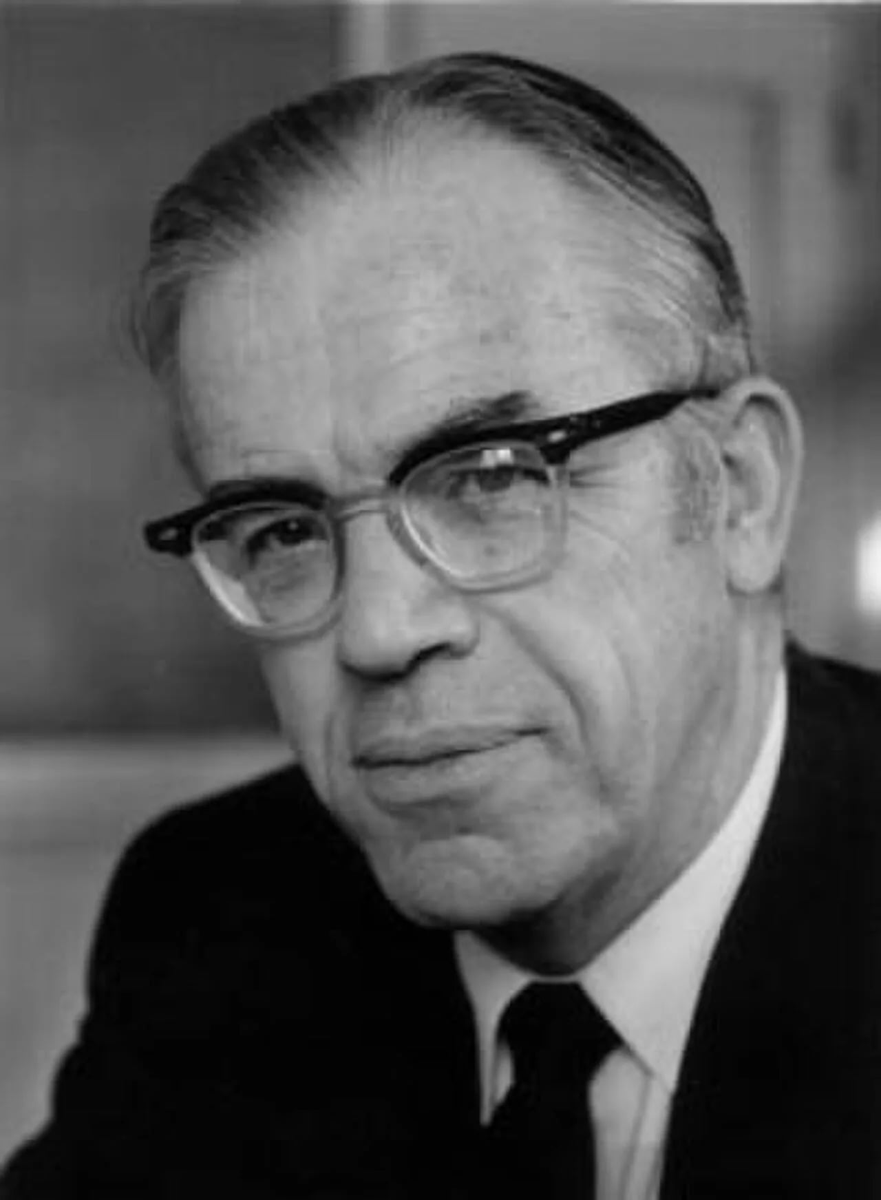 Portrait of Paul Doughty Bartlett (1907–1997) – memorial page