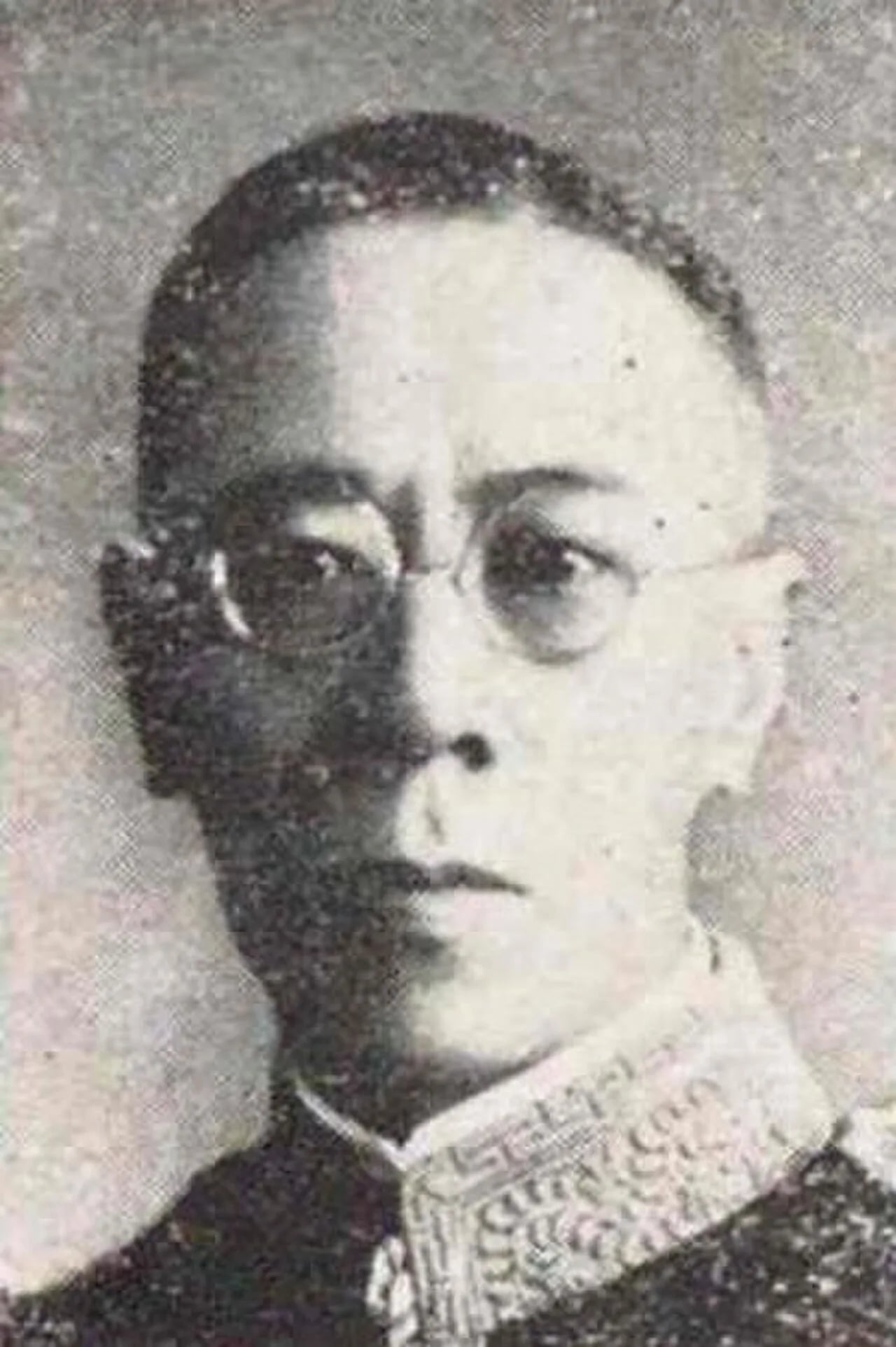 Portrait of Higashizono Motomitsu (1875–1934) – memorial page