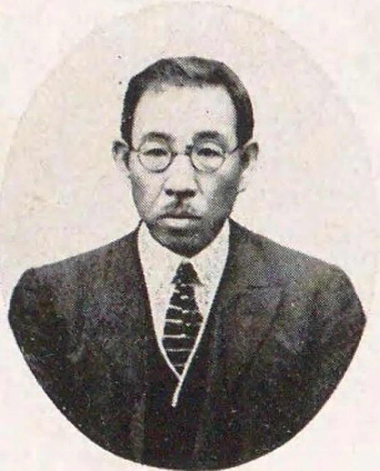 Portrait of Ogata Yuiichiro (1874–1951) – memorial page