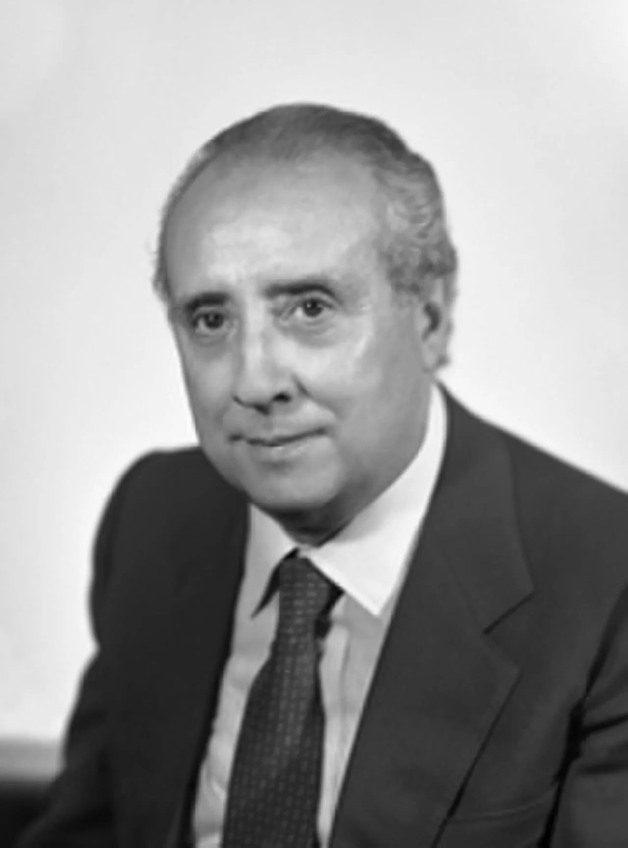 Portrait of Luigi Genovese (1925–2015) – memorial page