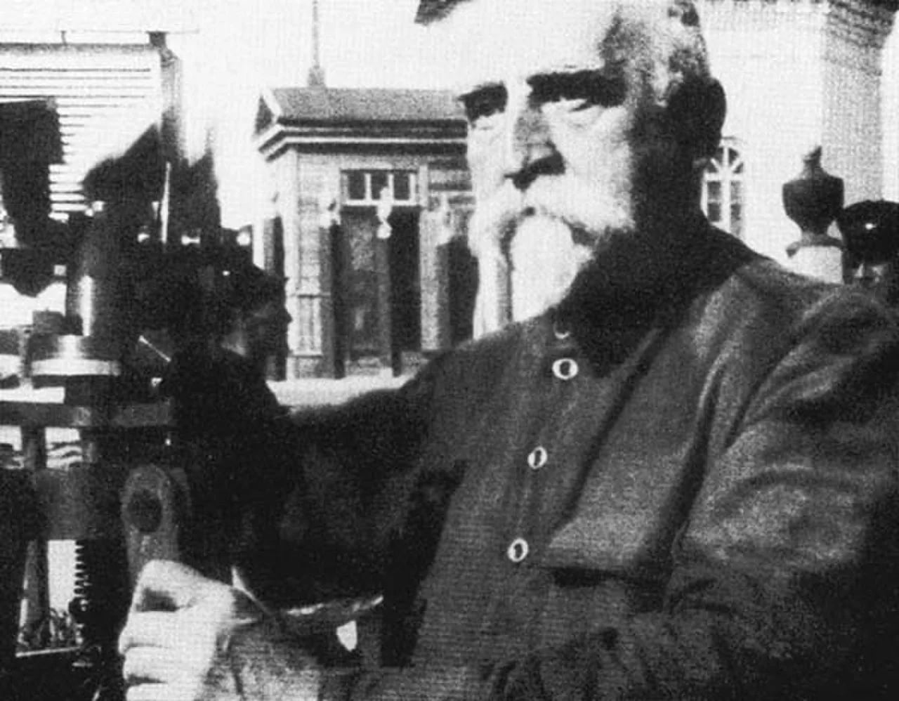 Porträt von Vladimír Krivoš (1865–1942) – Gedenkseite