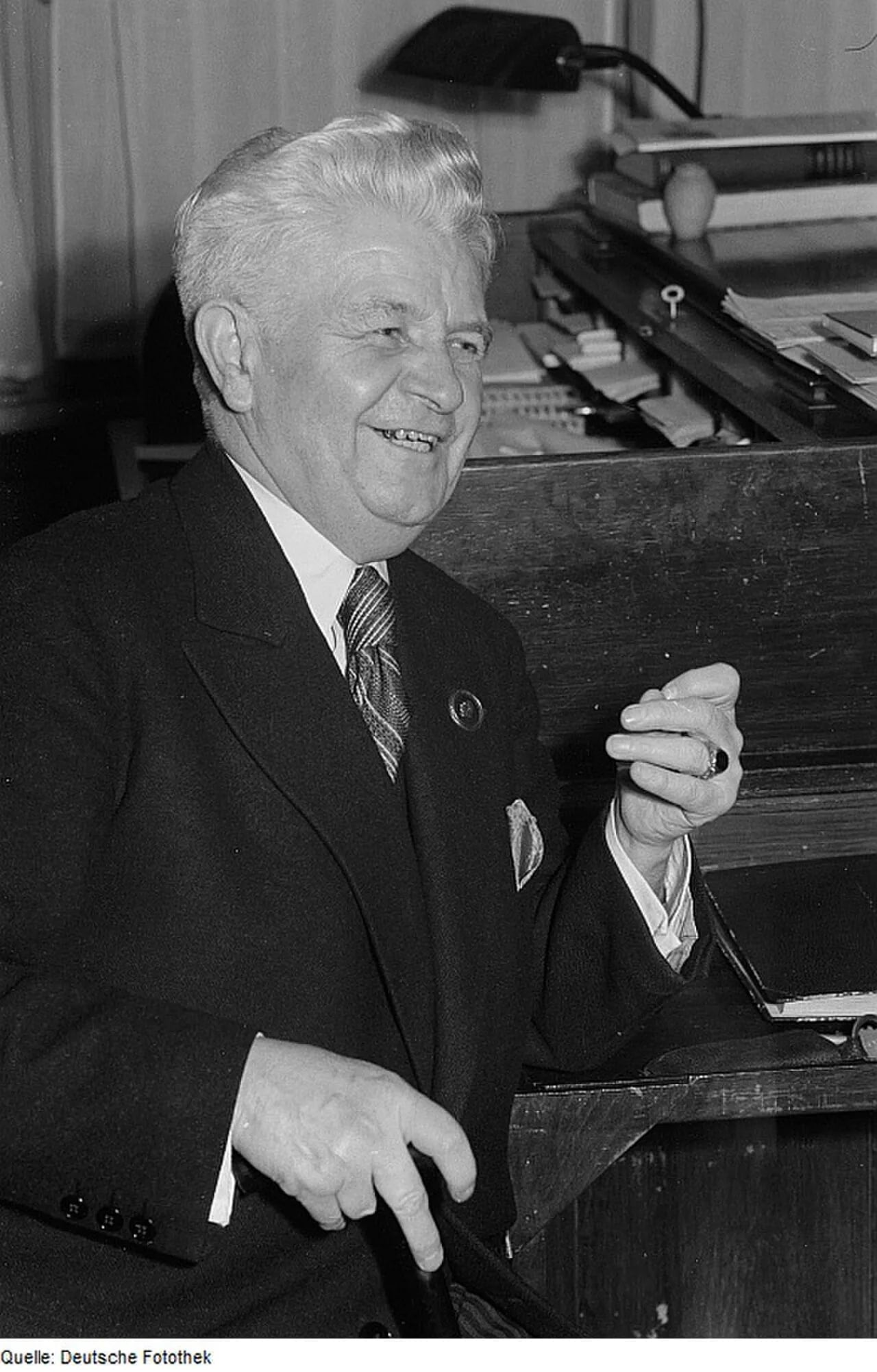 Portrait of Karl Max Schneider (1887–1955) – memorial page