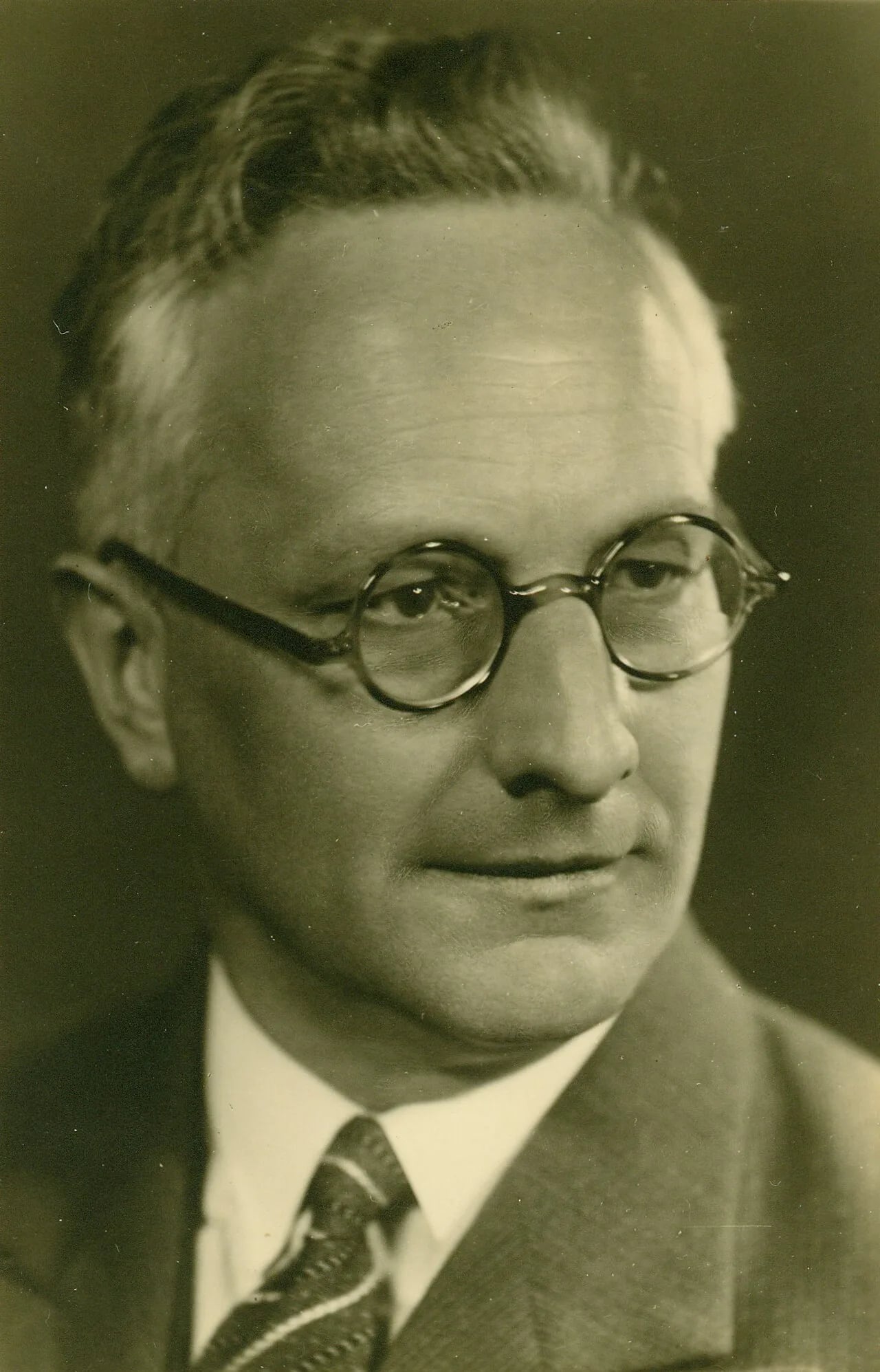 Portrait of Karl Mützelfeldt (1881–1955) – memorial page