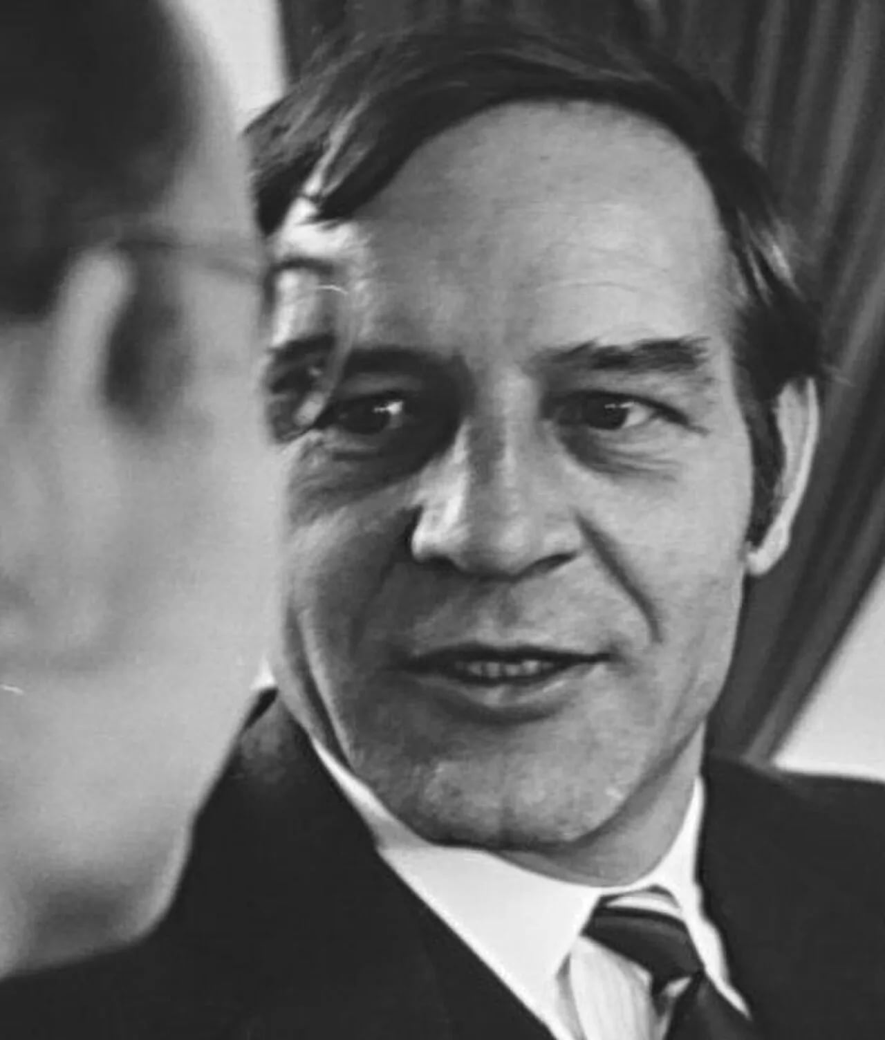 Portrait of Innes Ireland (1930–1993) – memorial page