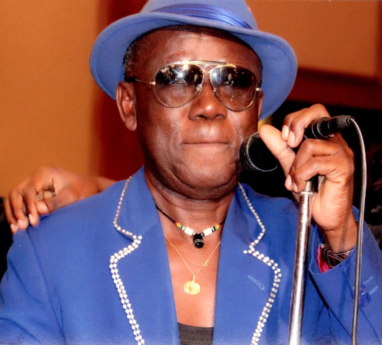 Portrait of Ekambi Brillant (1948–2022) – memorial page