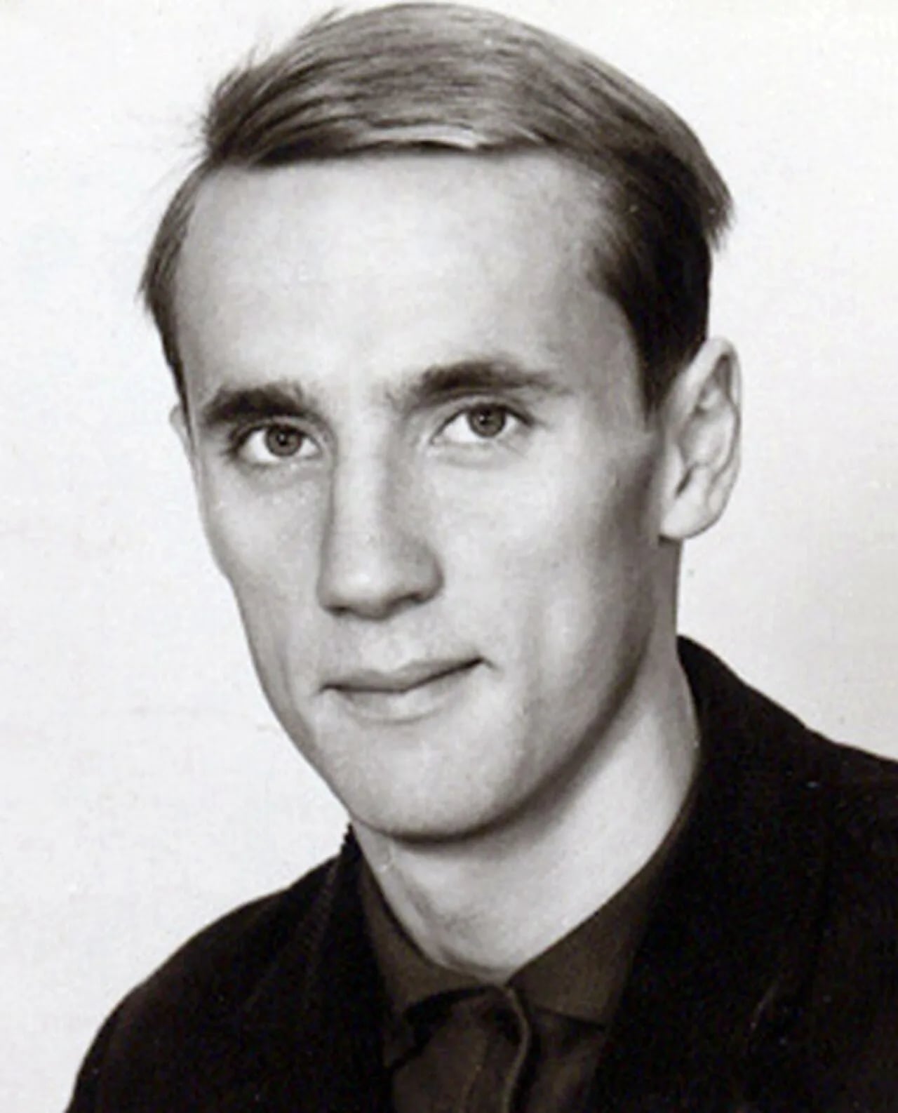 Portrait of Curt Söderlund (1945–2024) – memorial page