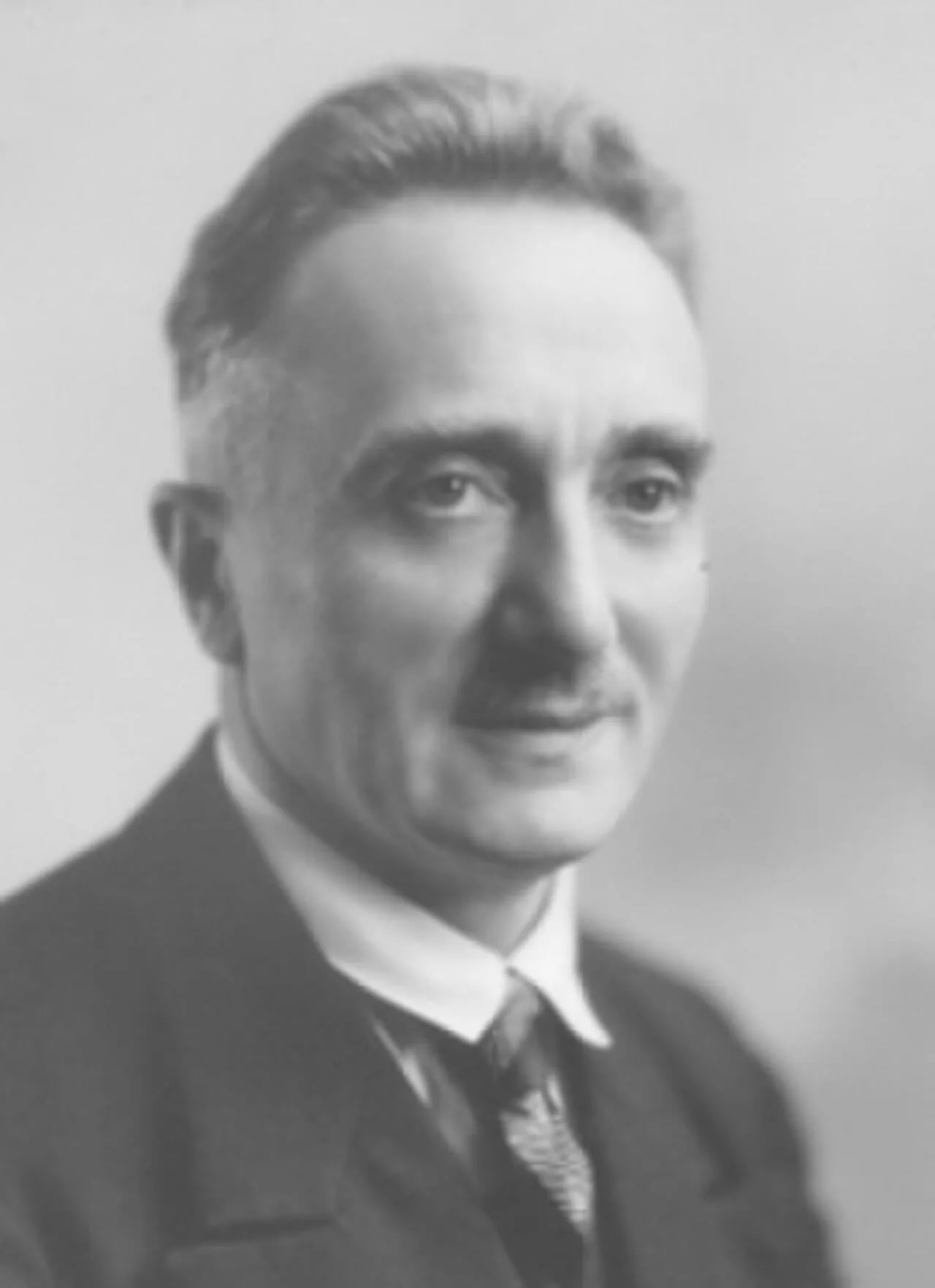 Portrait of Georges Connes (1890–1974) – memorial page