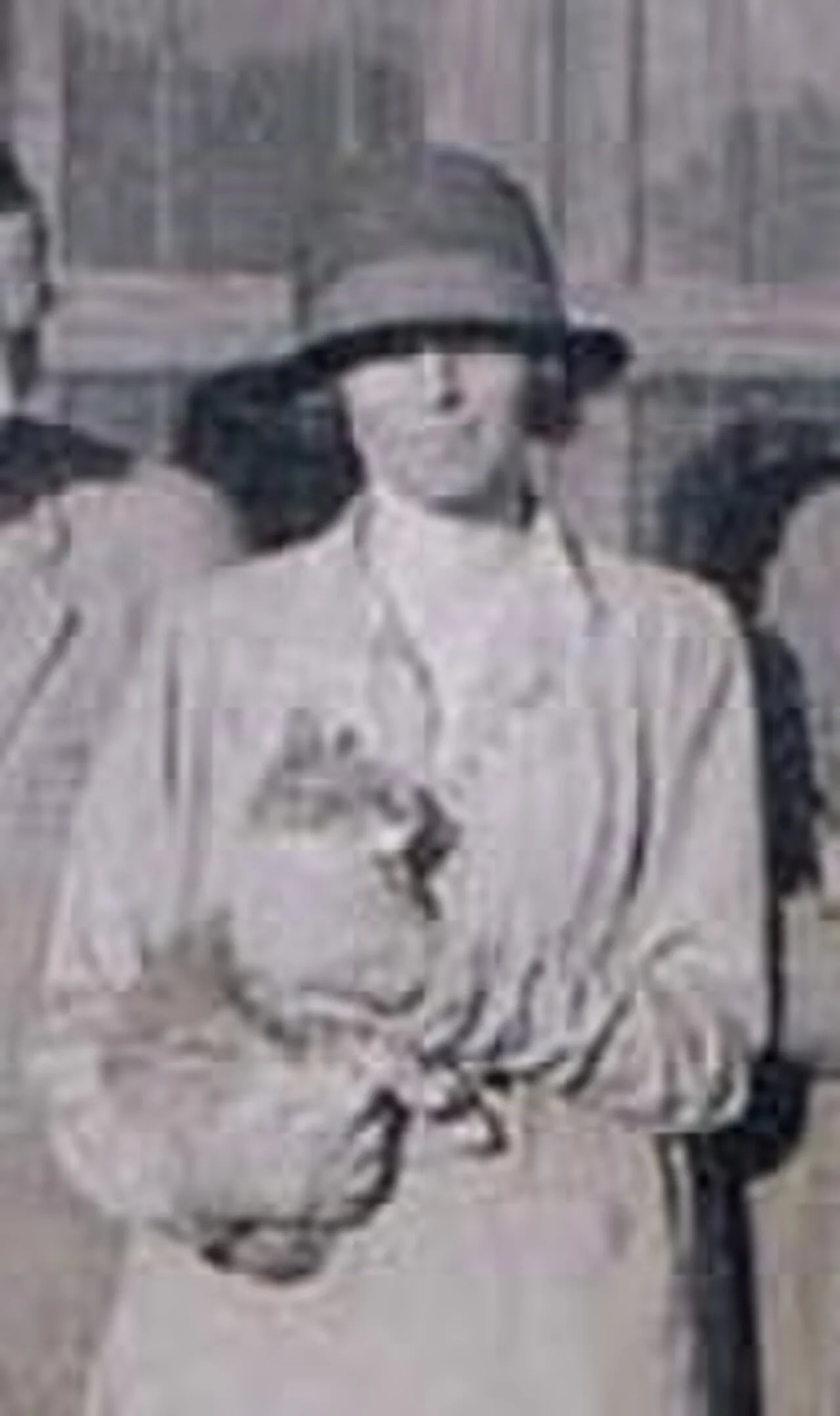 Portrait of Katharine Woolley (1888–1945) – memorial page