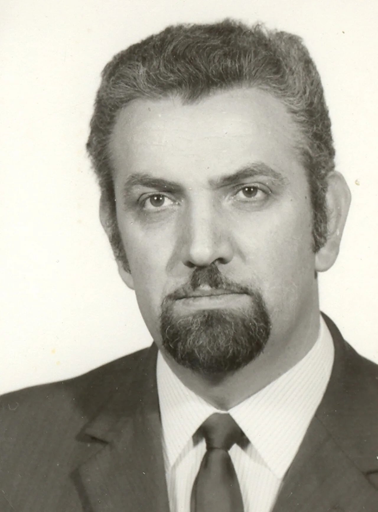 Portrait of Kálmán Koczur (1932–2006) – memorial page