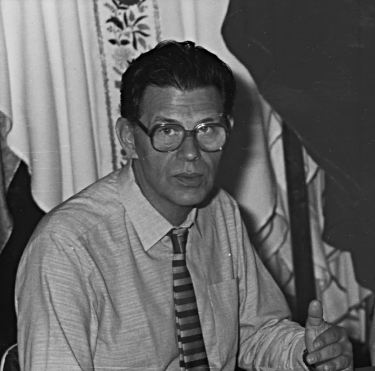 Portrait of László Viz (1928–2006) – memorial page