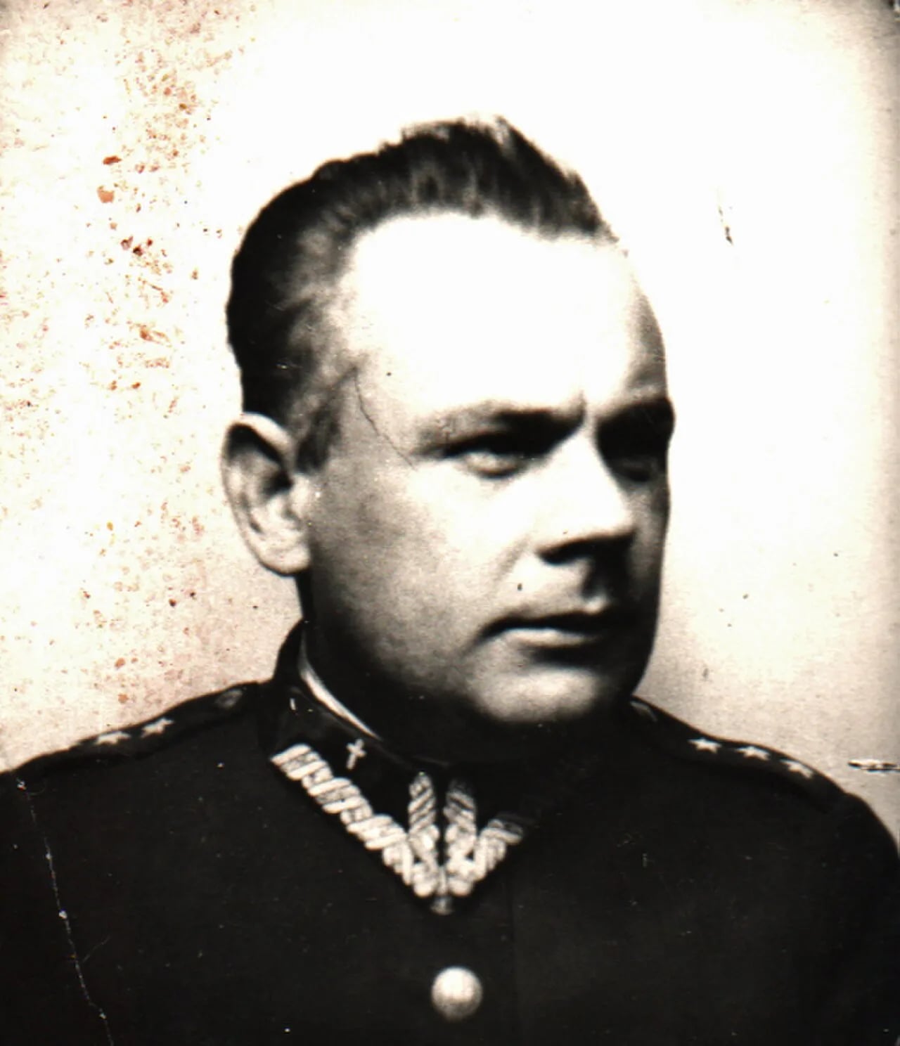 Portrait of Edward Szabelski (1898–1942) – memorial page