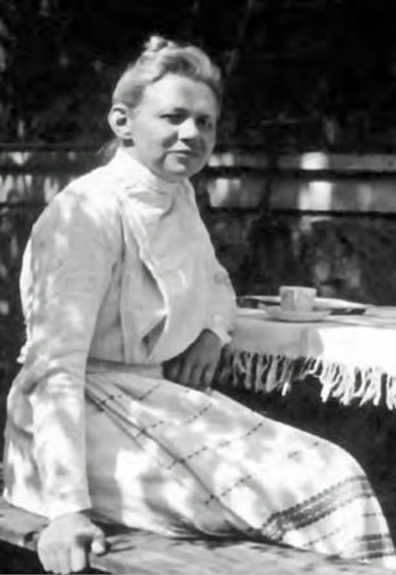 Porträt von Paula af Heurlin (1872–1947) – Gedenkseite