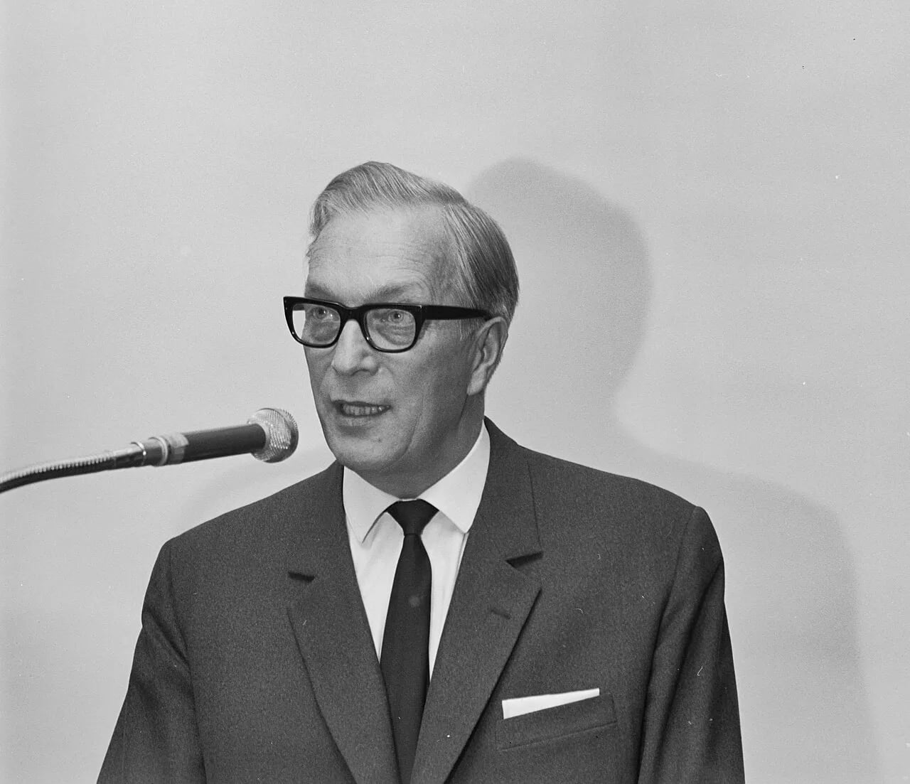 Porträt von Martti Hovi (1915–2009) – Gedenkseite