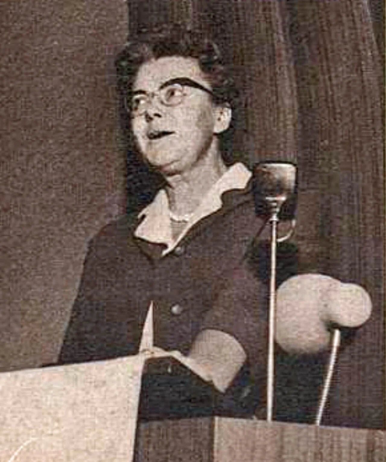 Porträt von Irja Kilpeläinen (1911–1999) – Gedenkseite