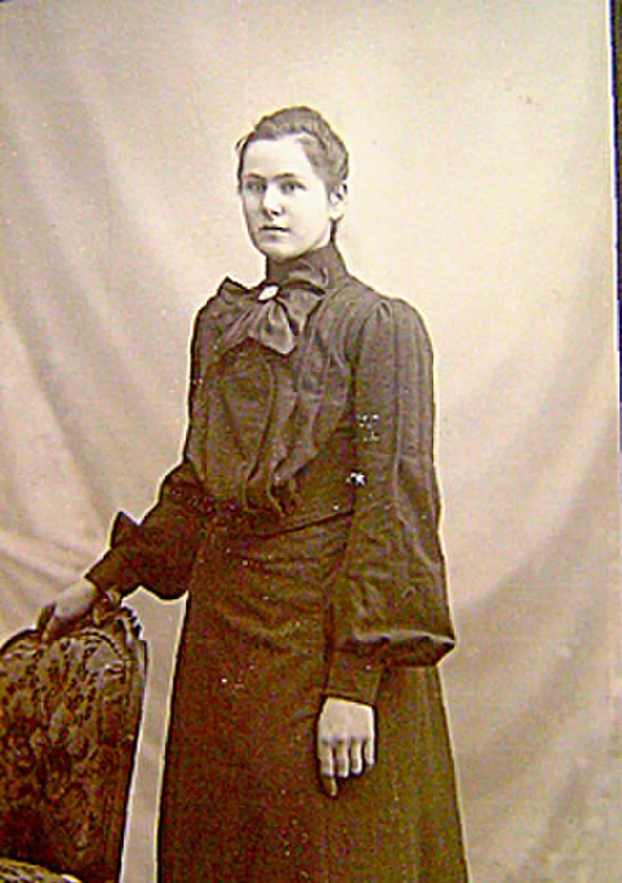 Porträt von Aune Krohn (1881–1967) – Gedenkseite