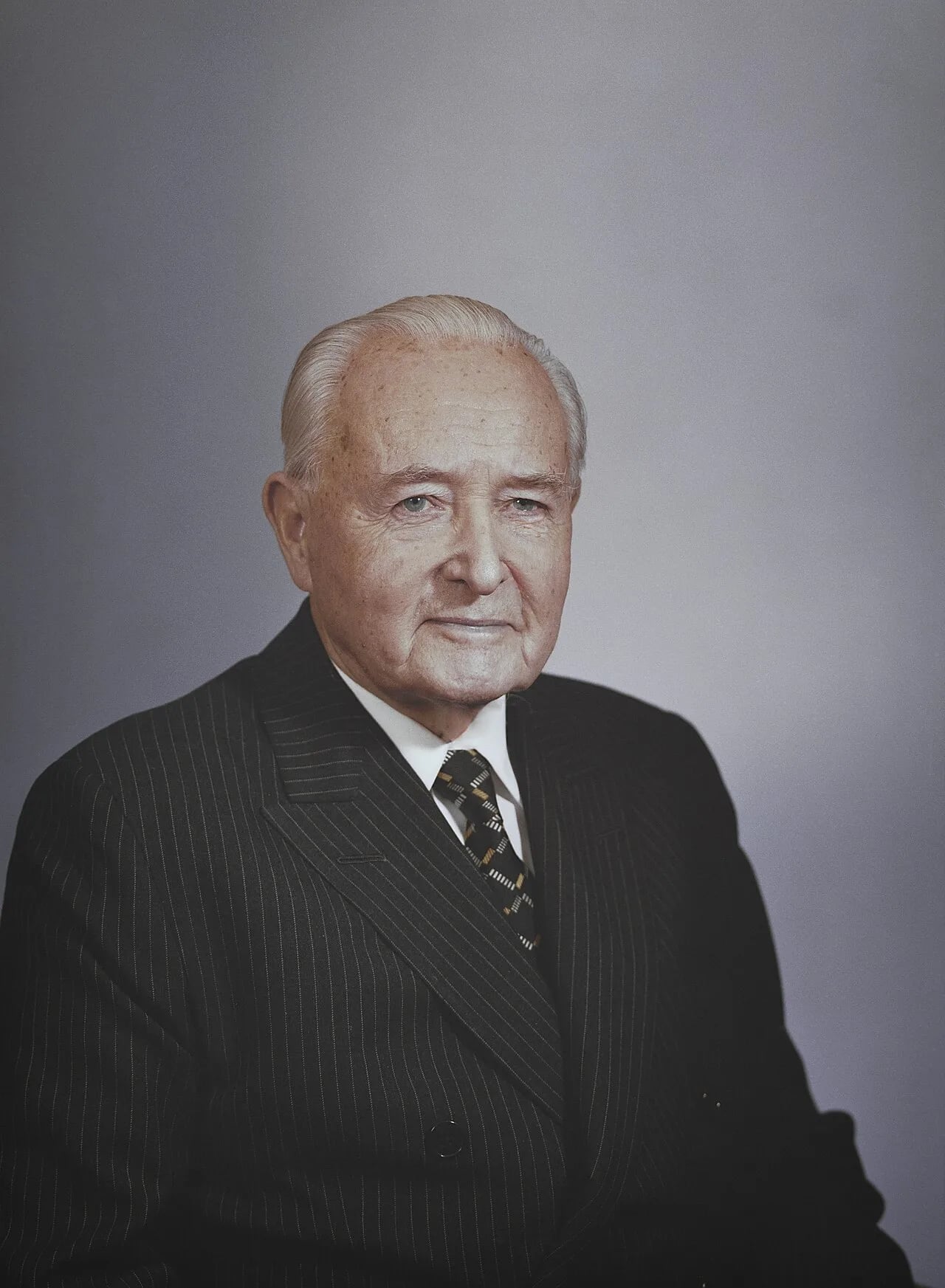 Portrait of Rafael Seppälä (1905–1997) – memorial page