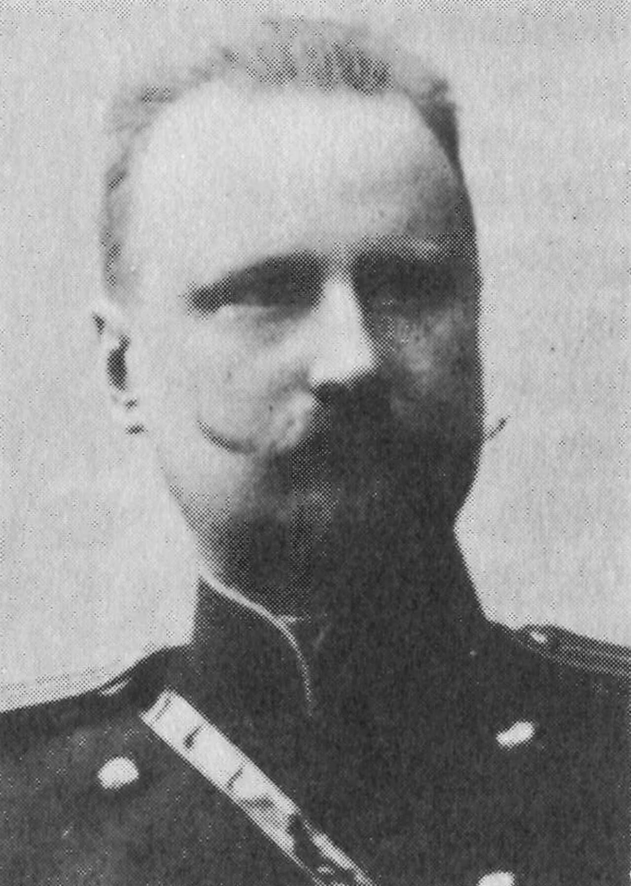 Portrait of Axel Stenius (1857–1928) – memorial page