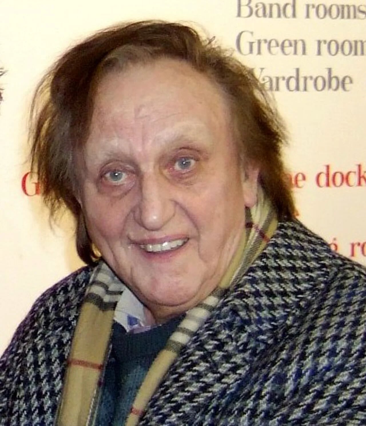 Portrait of Ken Dodd (1927–2018) – memorial page