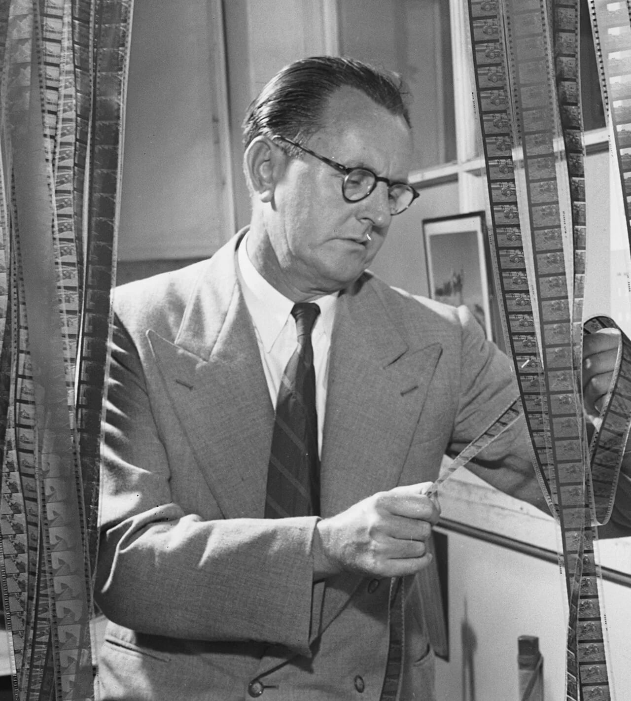Portrait of Ken G. Hall (1901–1994) – memorial page