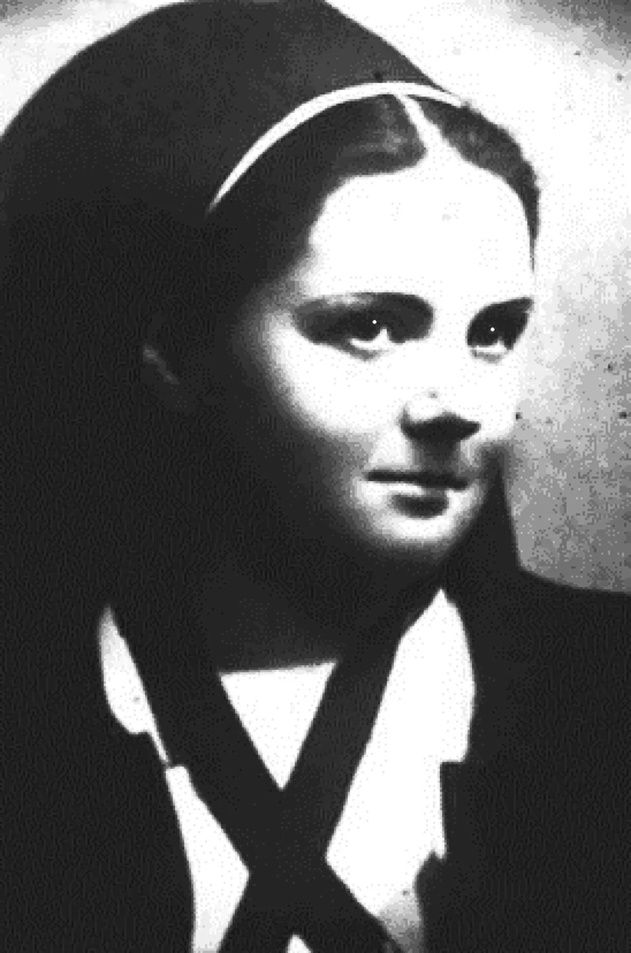 Portrait of Renee Lemaire (1914–1944) – memorial page