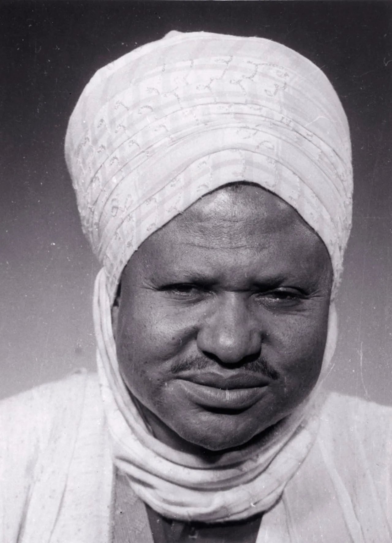 Portrait of Seidu Njimoluh Njoya (1902–1992) – memorial page