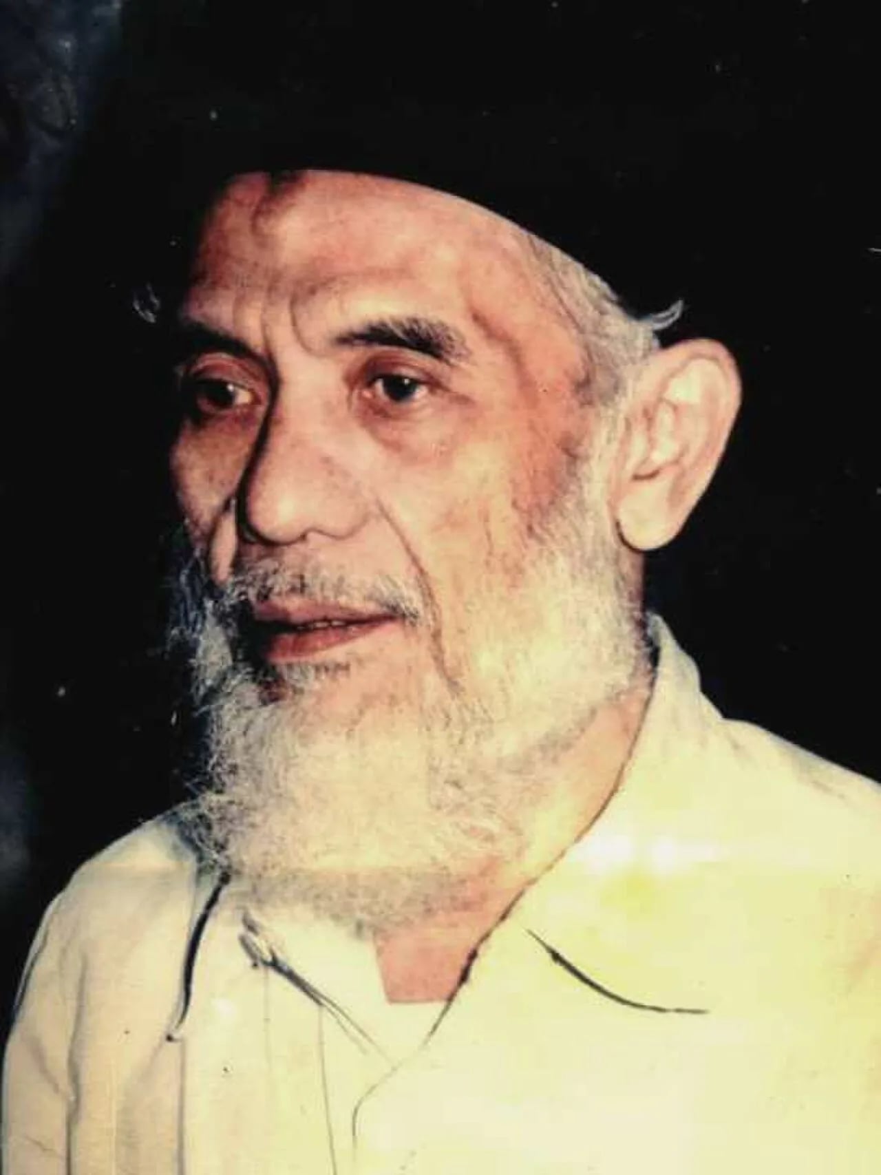 Porträt von Muhammad Dimyathi al-Bantani (1926–2003) – Gedenkseite