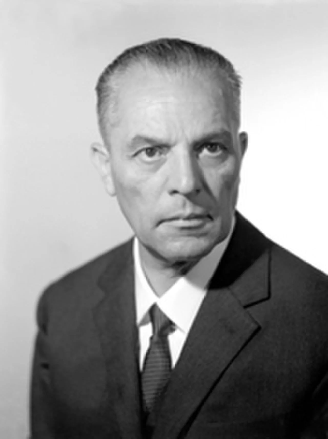 Portrait of Biagio Pinto (1910–2002) – memorial page