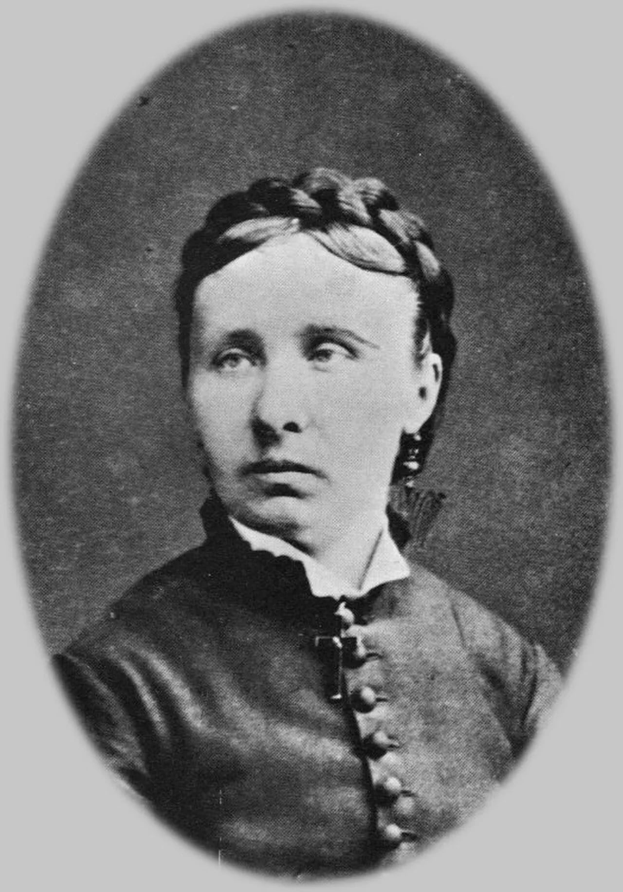 Portrait of Estelle Faguette (1843–1929) – memorial page