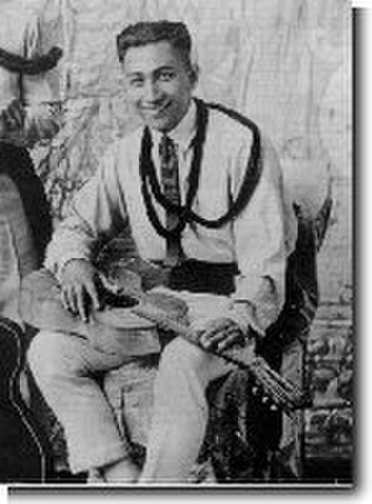 Portrait of King Bennie Nawahi (1899–1985) – memorial page