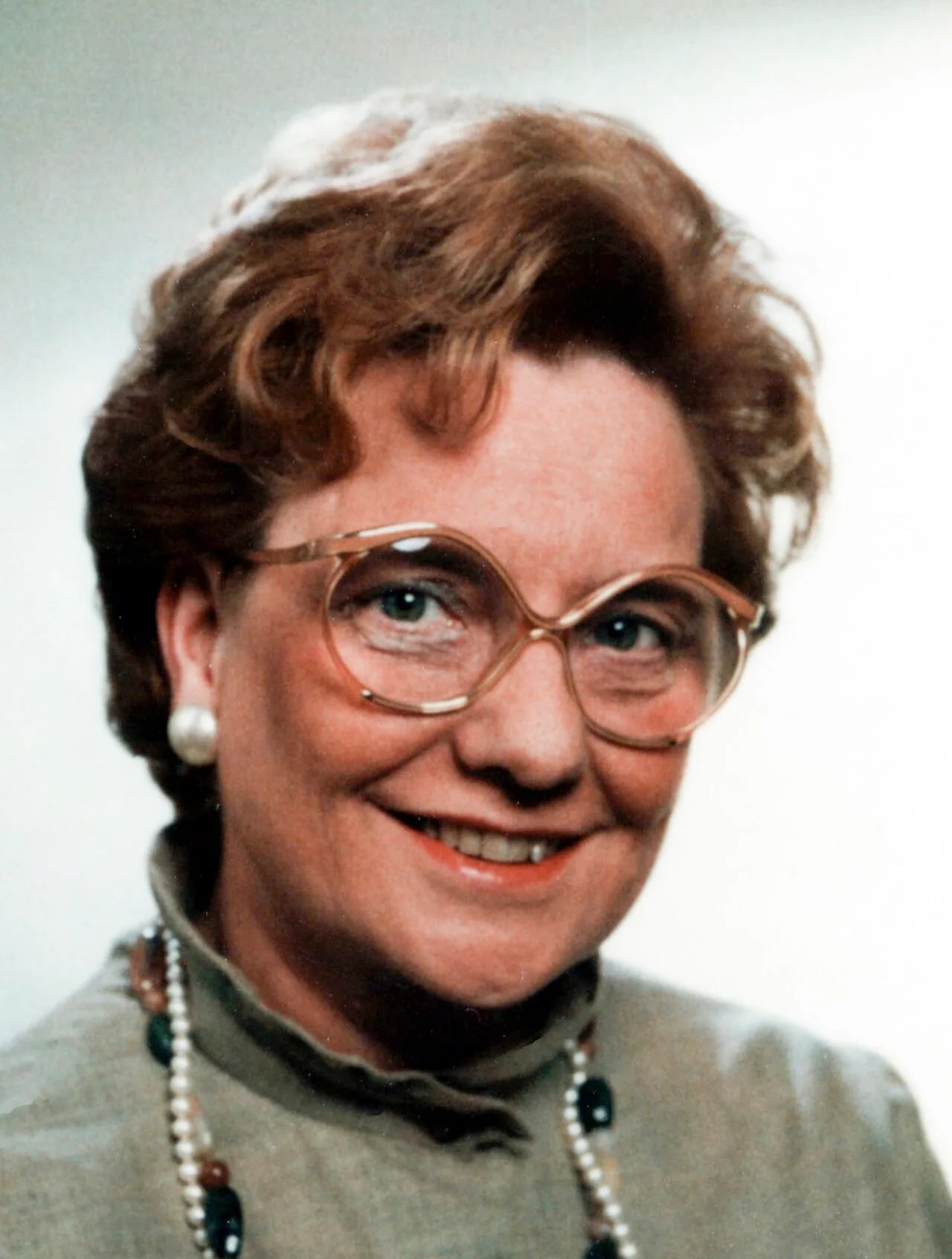 Portrait of Alphonsine M.J. Phlix (1928–2011) – memorial page