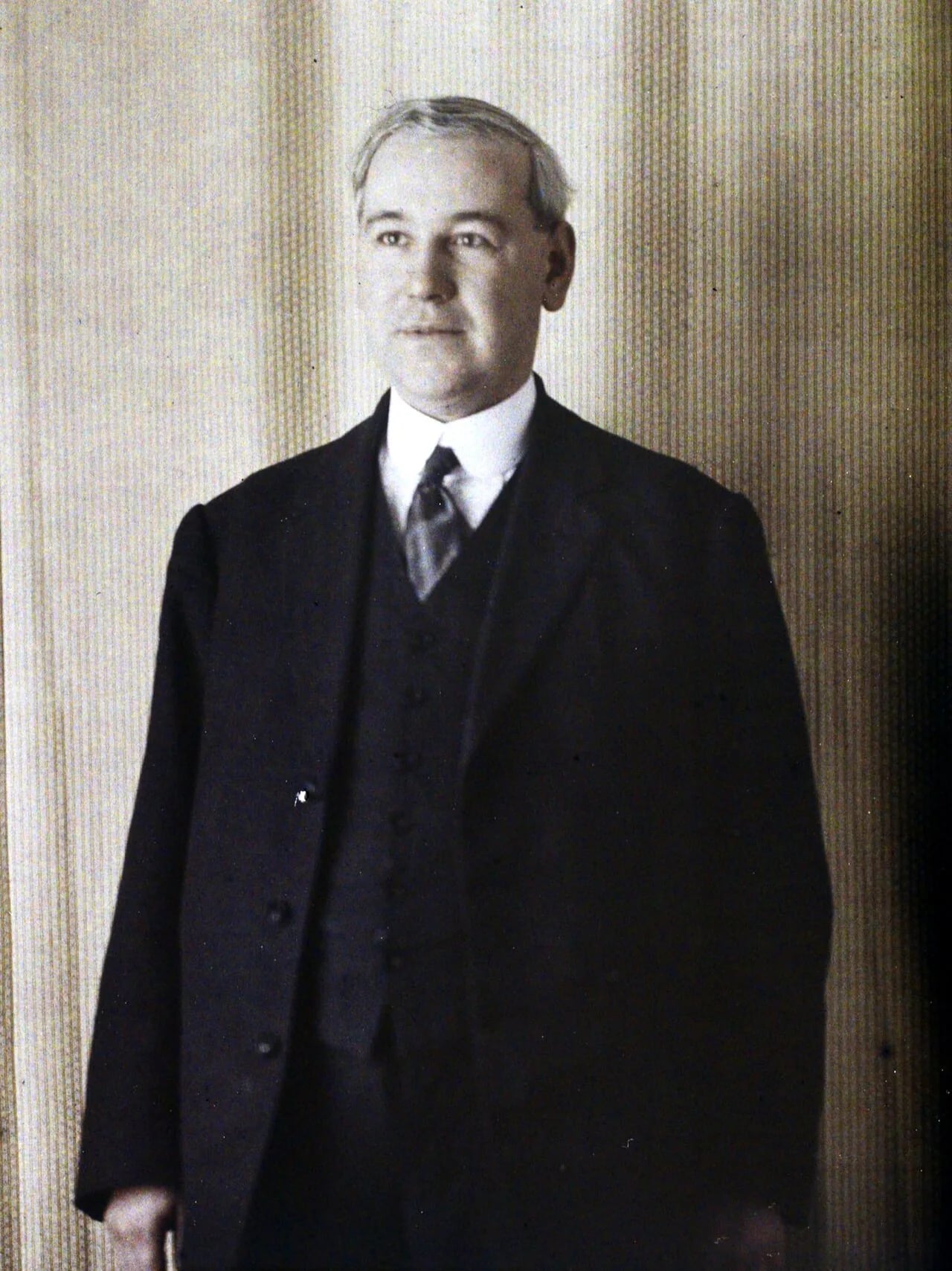 Porträt von Herbert Adams Gibbons (1880–1934) – Gedenkseite